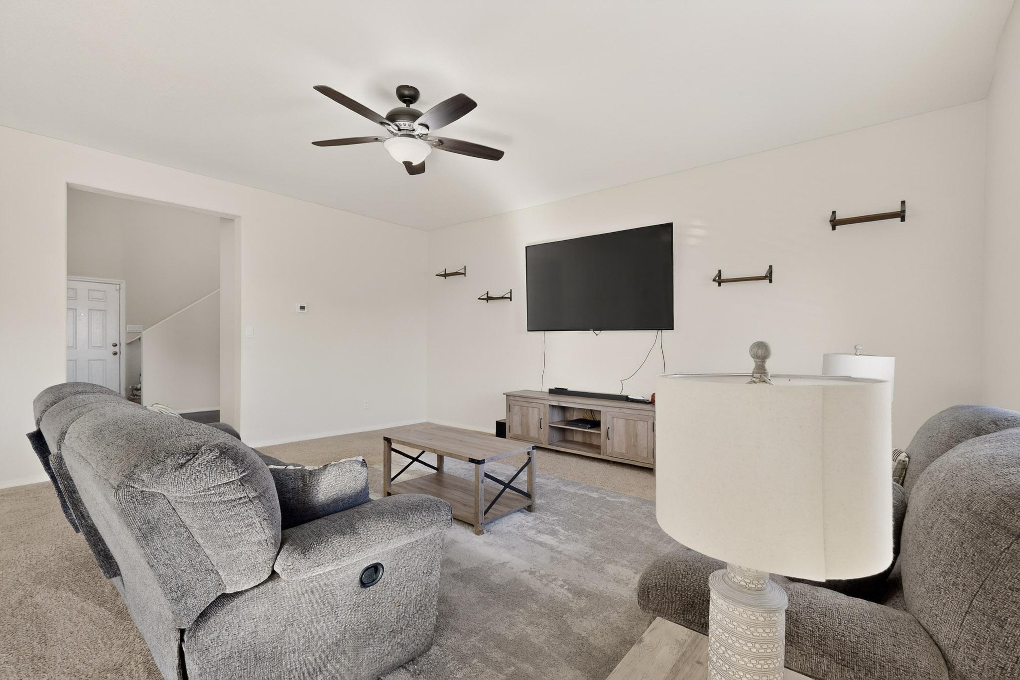 10040 Farinosa Avenue SW