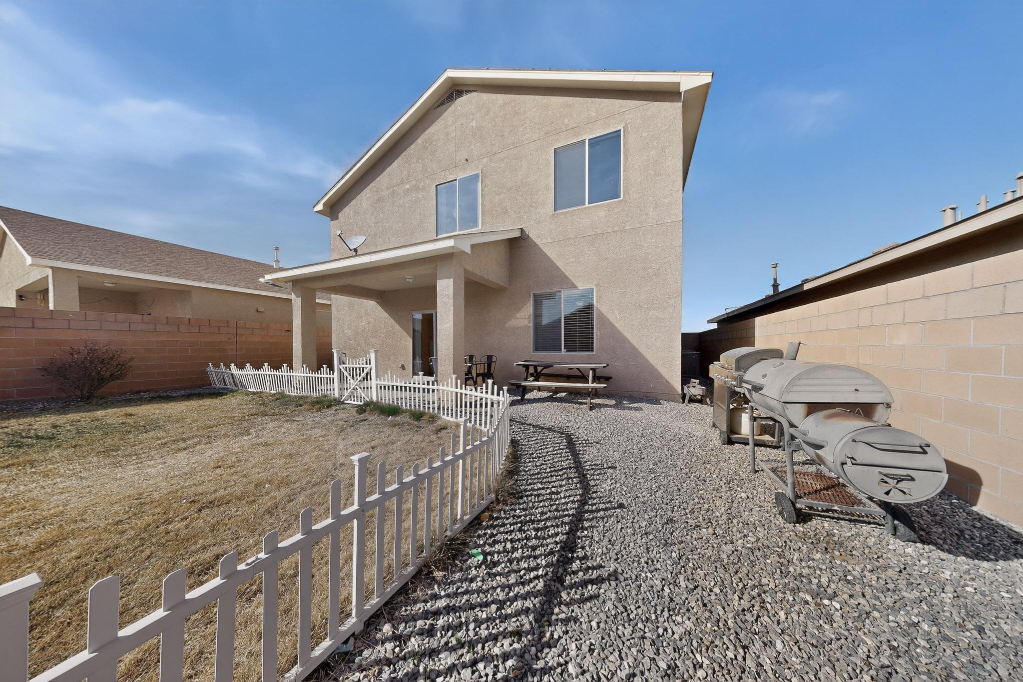 10040 Farinosa Avenue SW