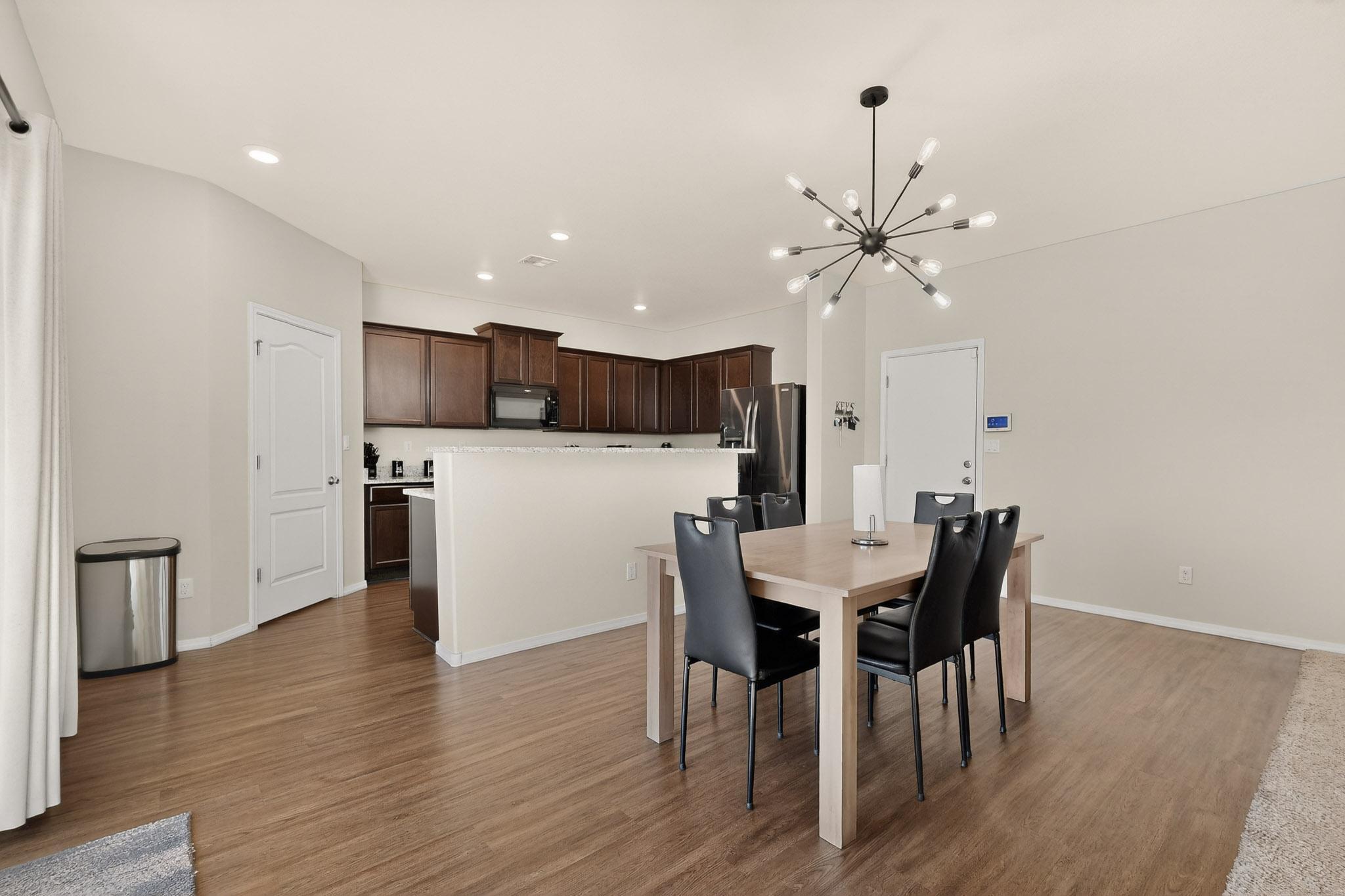 10040 Farinosa Avenue SW