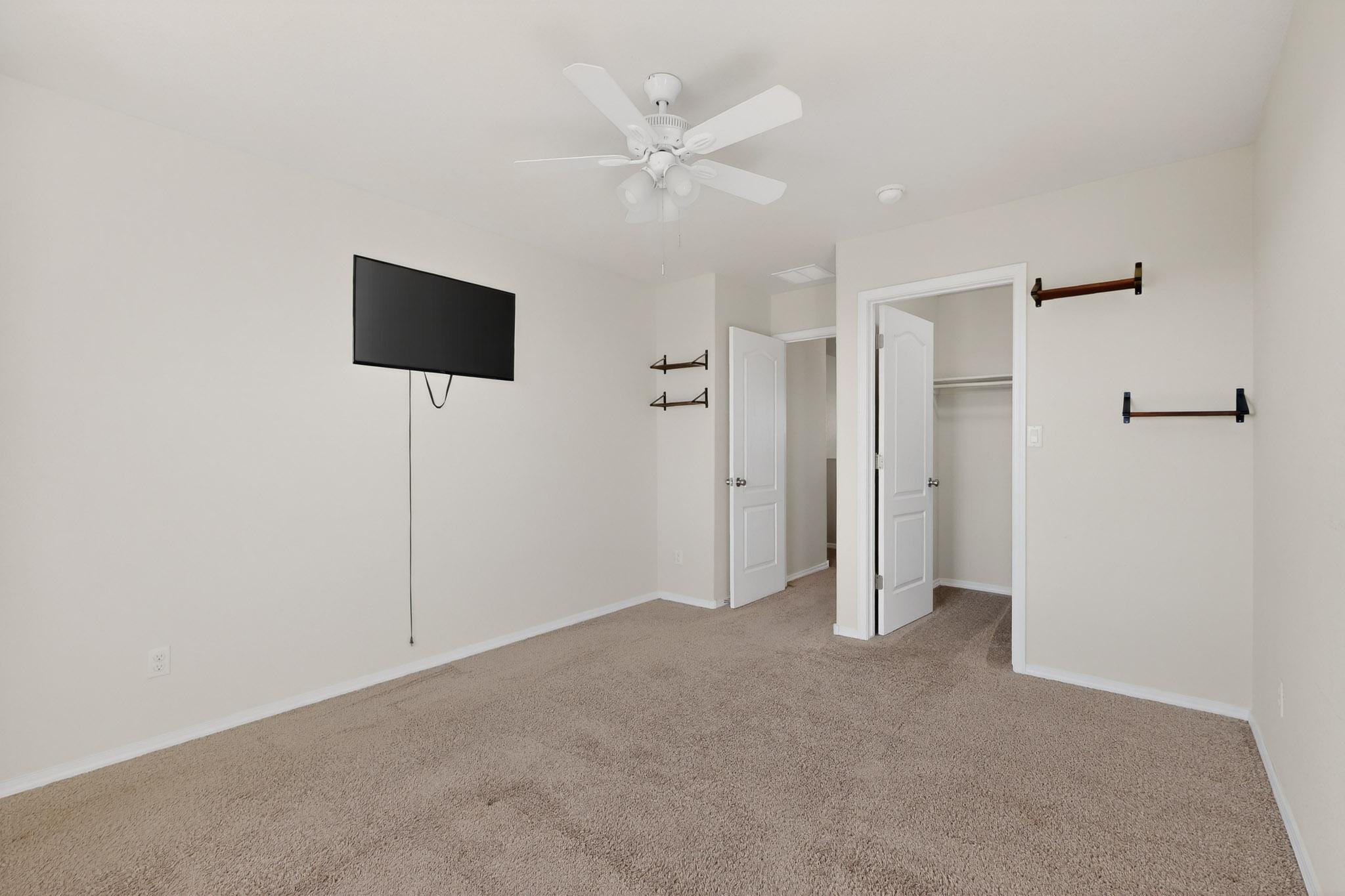 10040 Farinosa Avenue SW