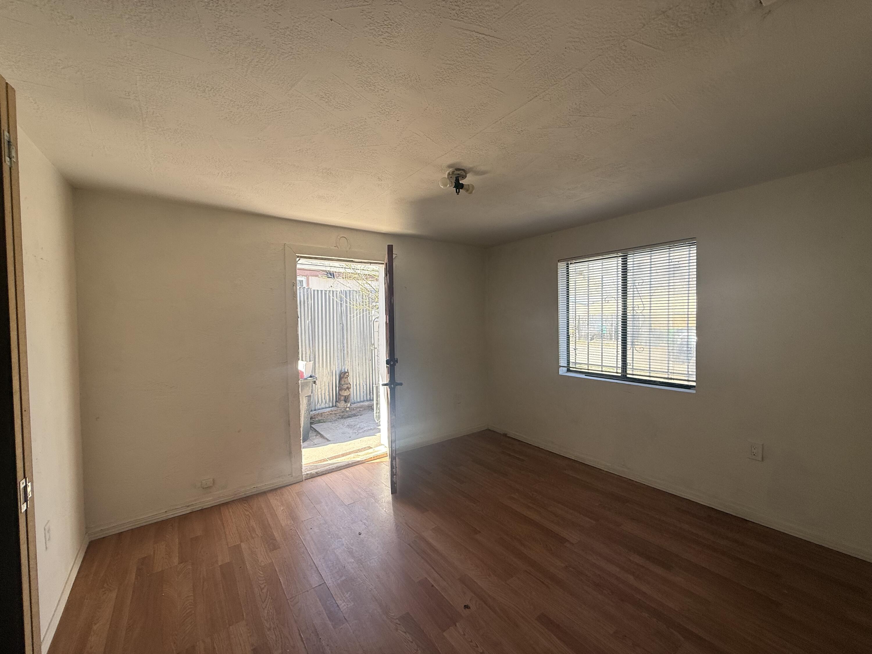 1907 Isleta Boulevard SW UNIT 7