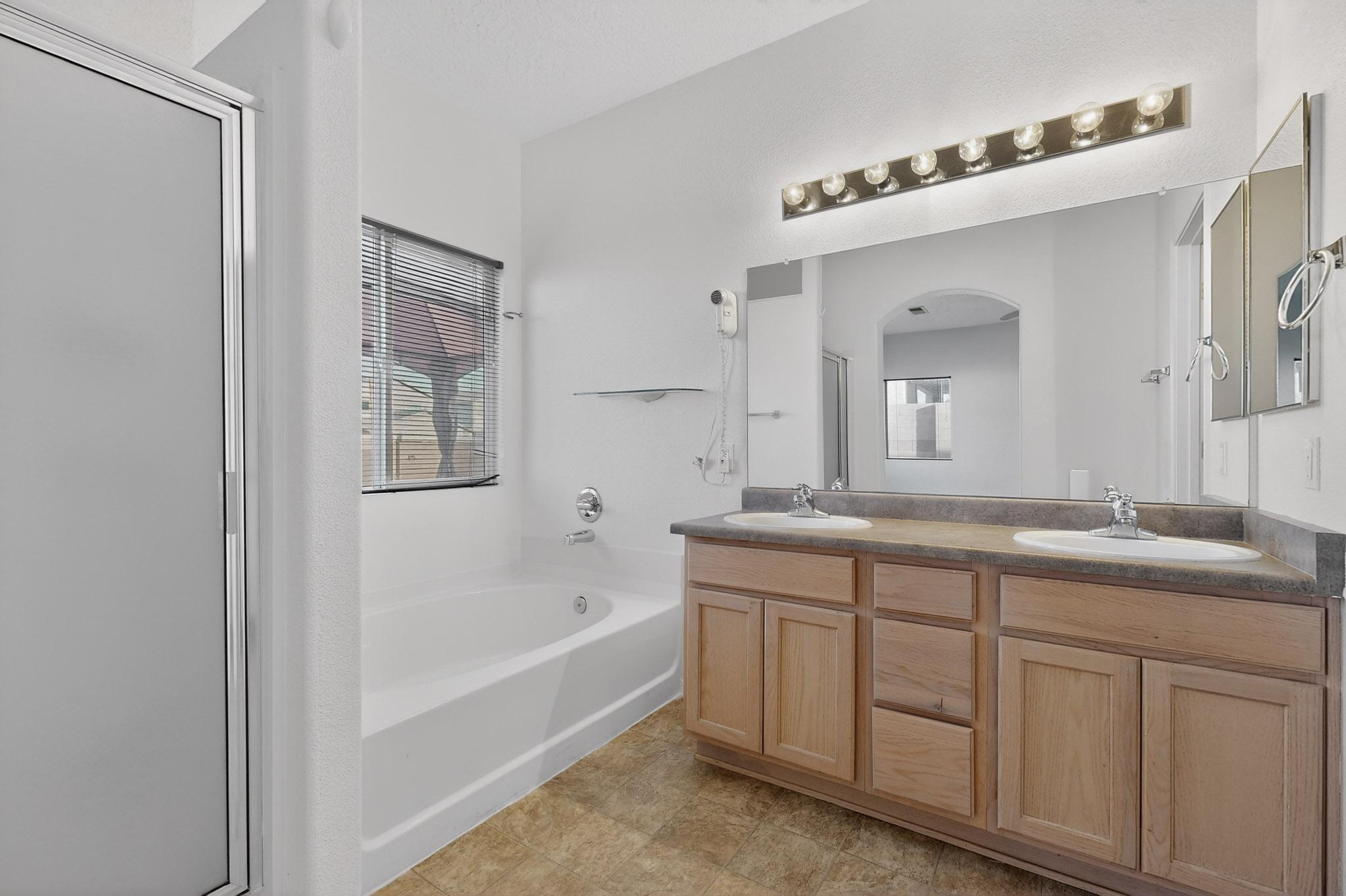 8916 Oso Corridor Place NW