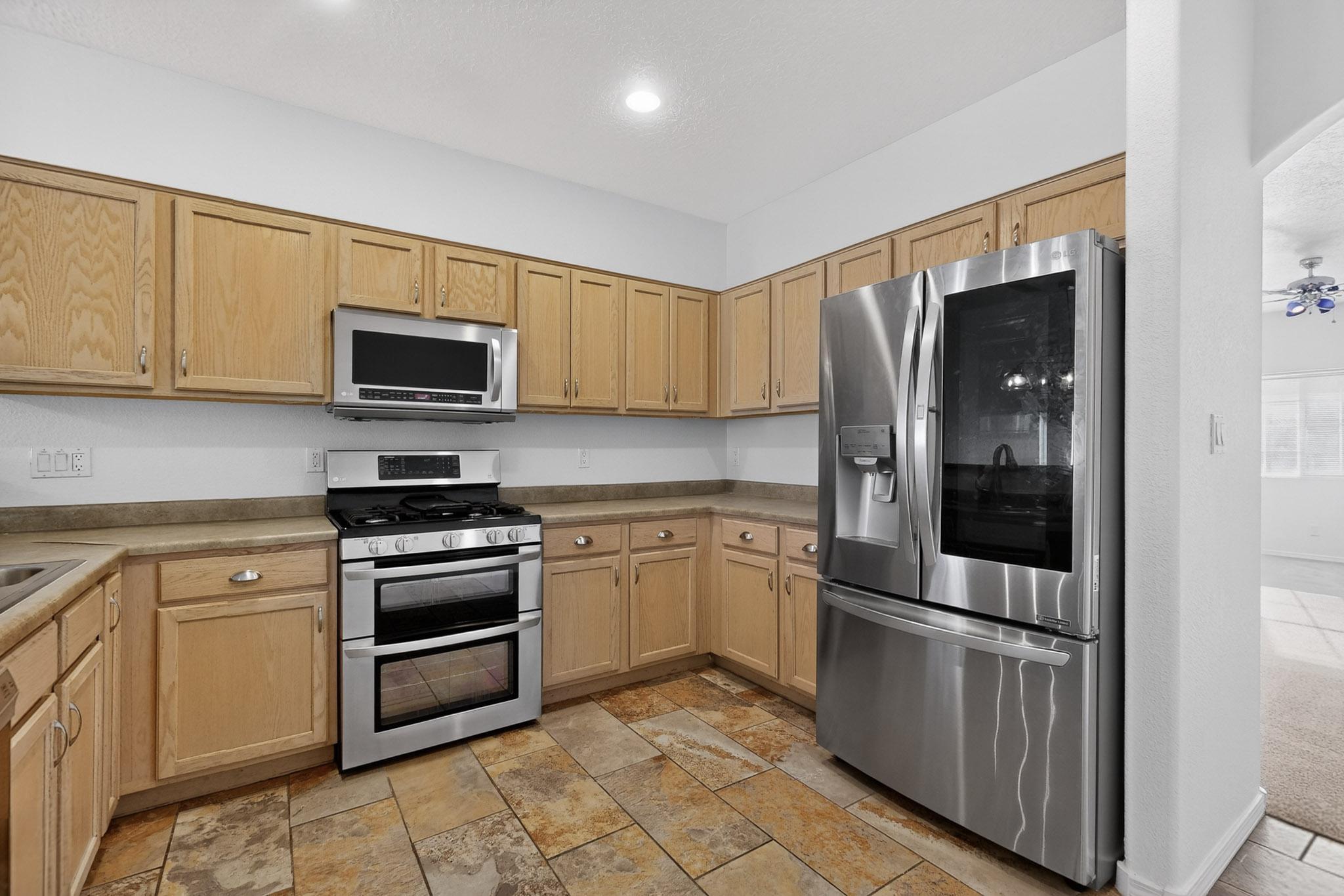 8916 Oso Corridor Place NW