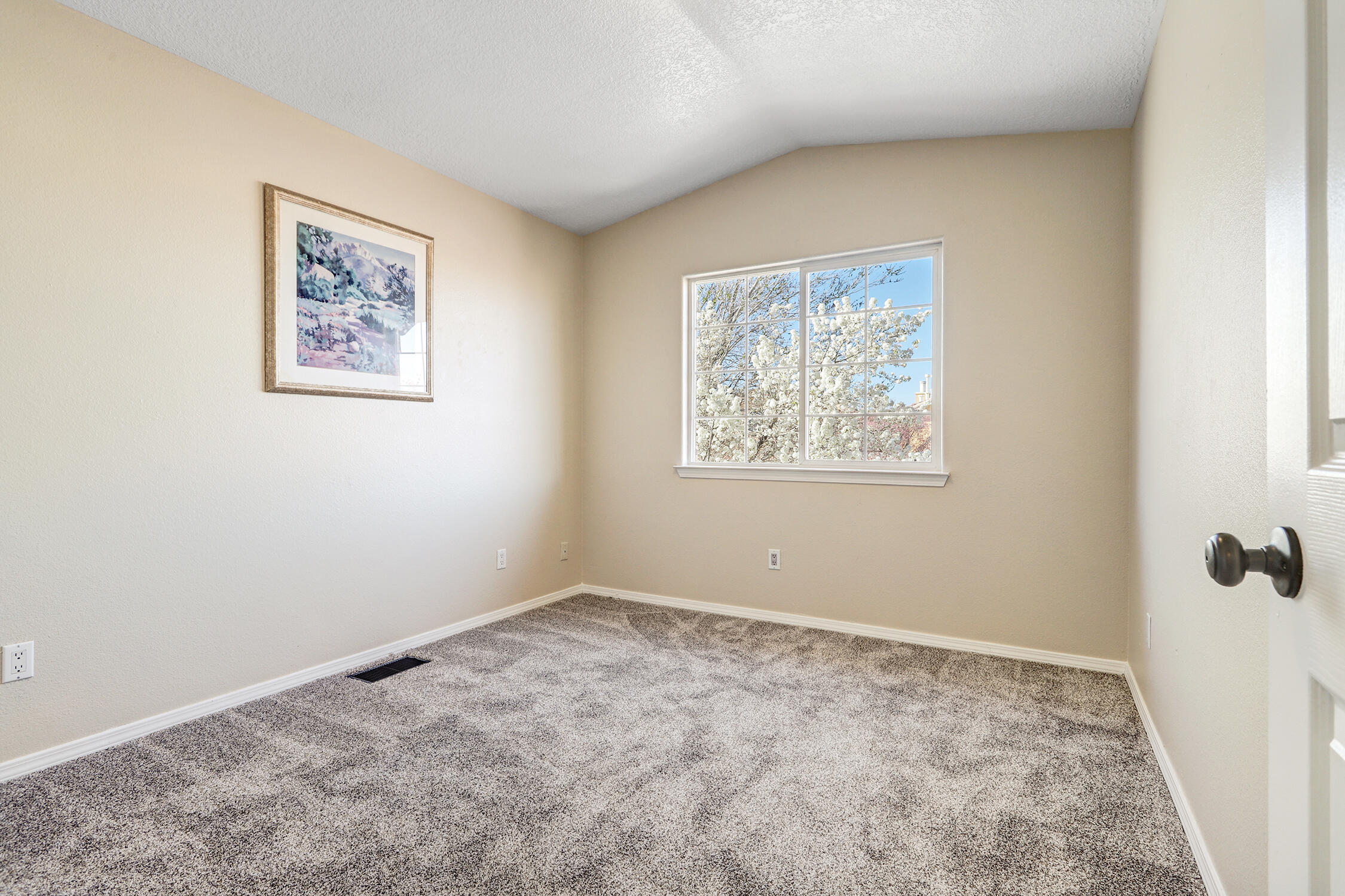 5504 Benson Court NW