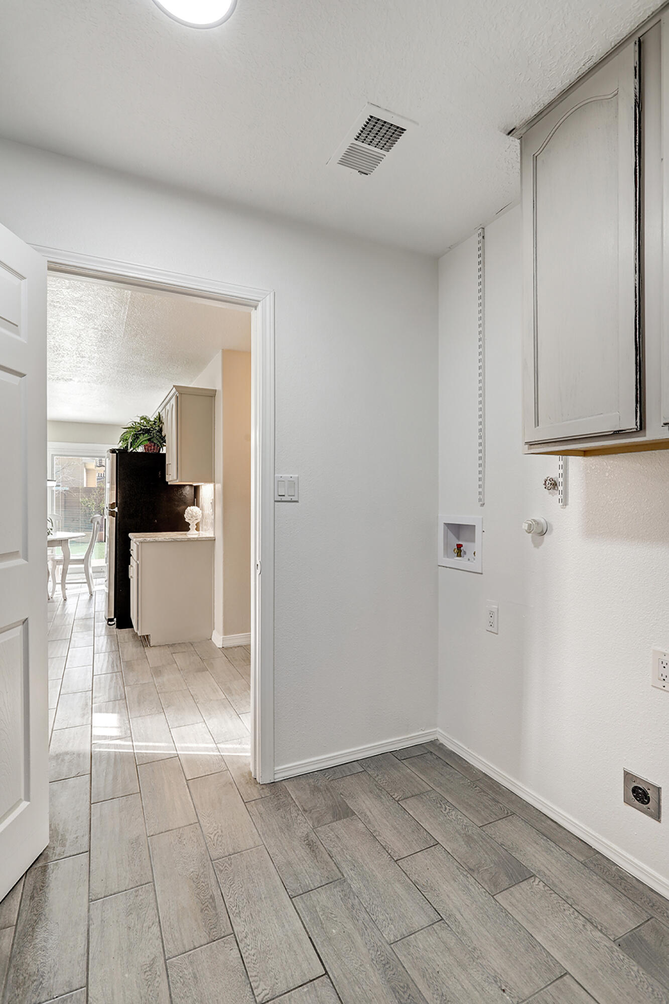 5504 Benson Court NW