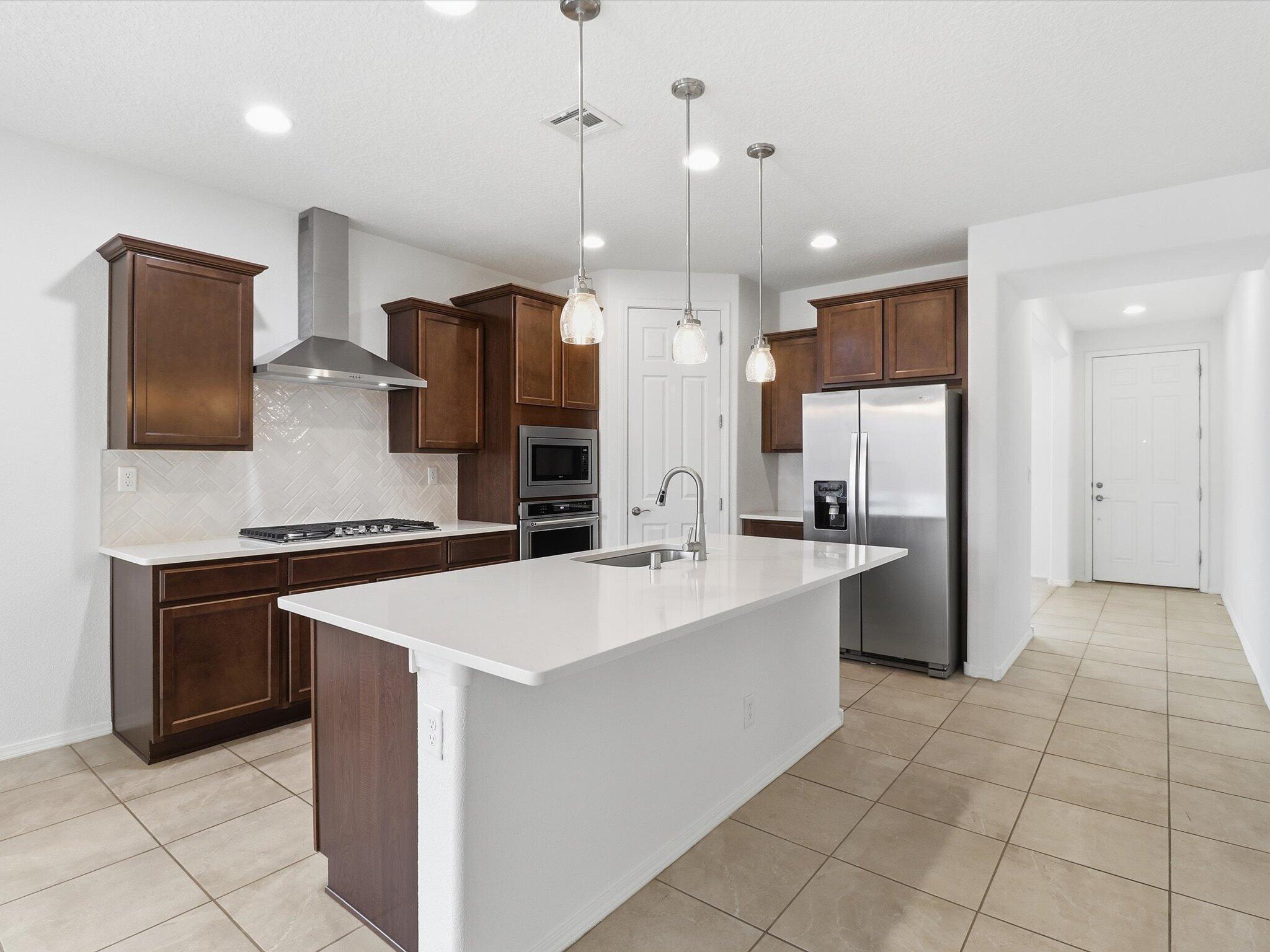 1125 VALLECITO Loop NW