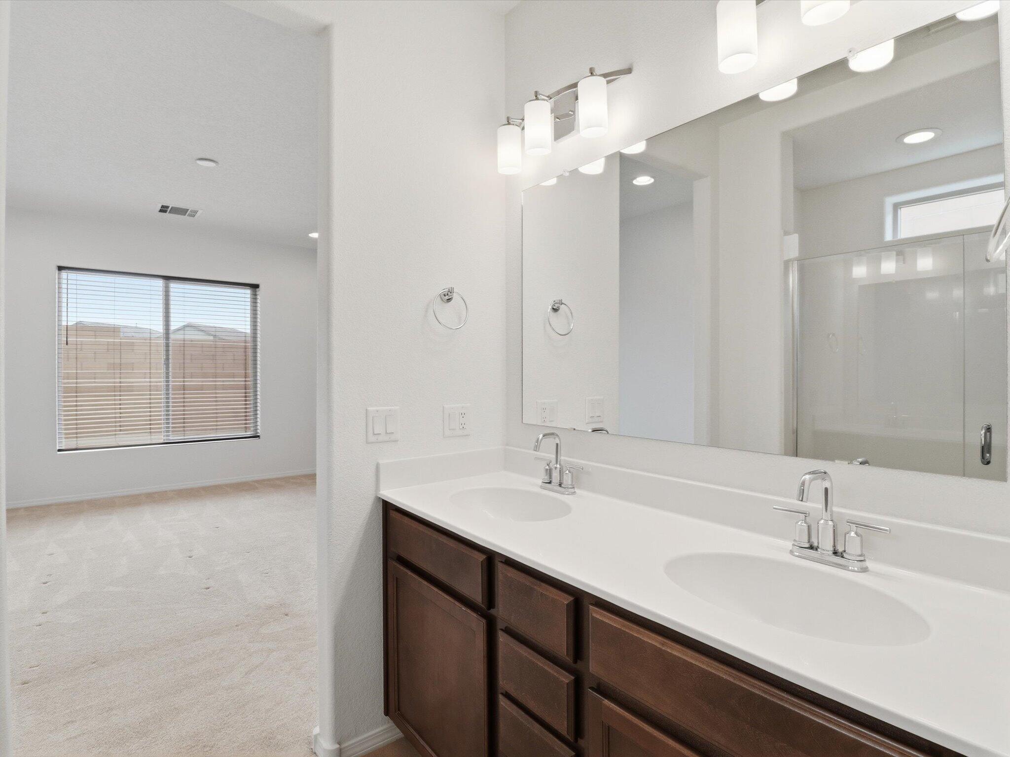 1125 VALLECITO Loop NW