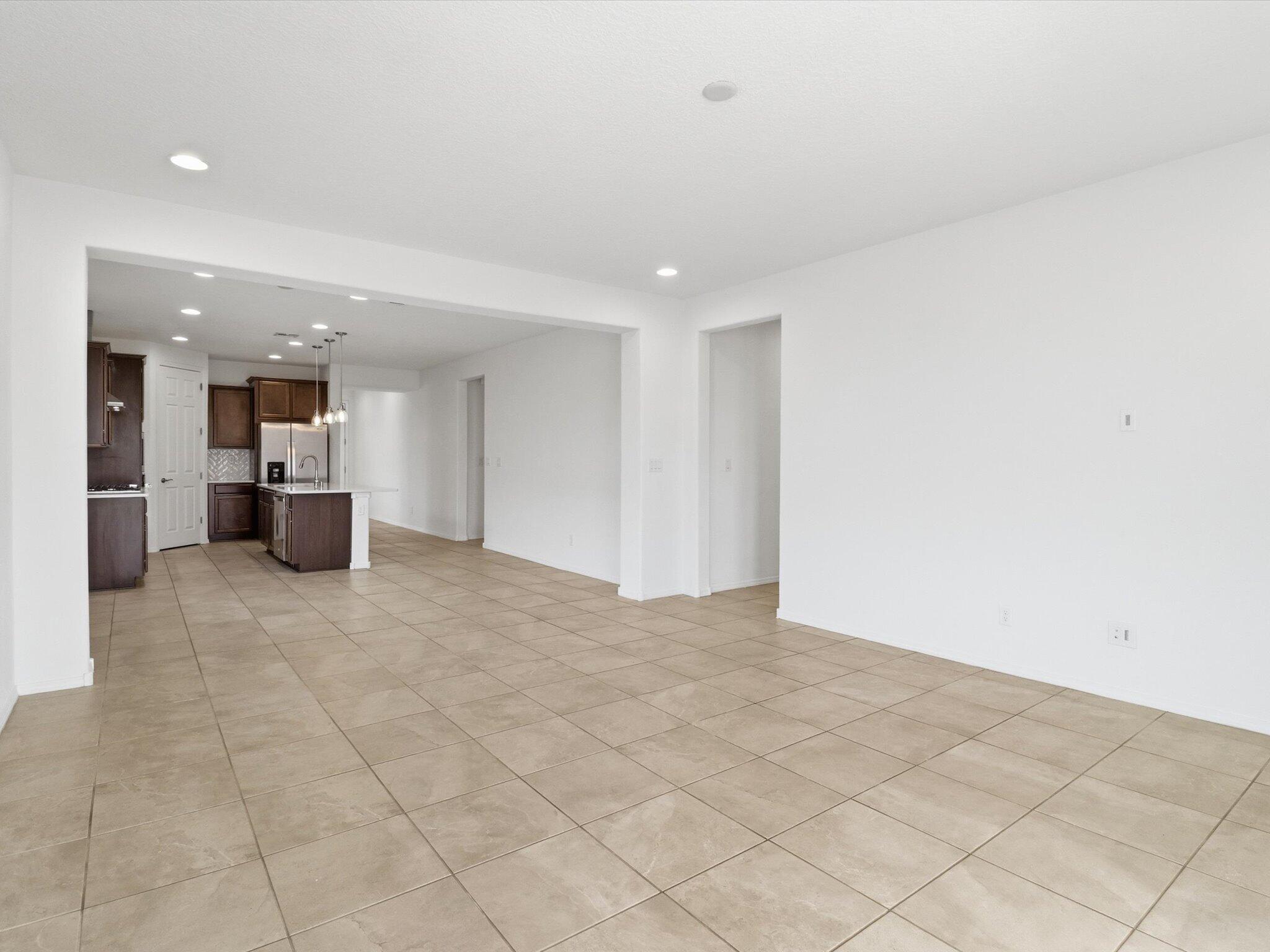 1125 VALLECITO Loop NW