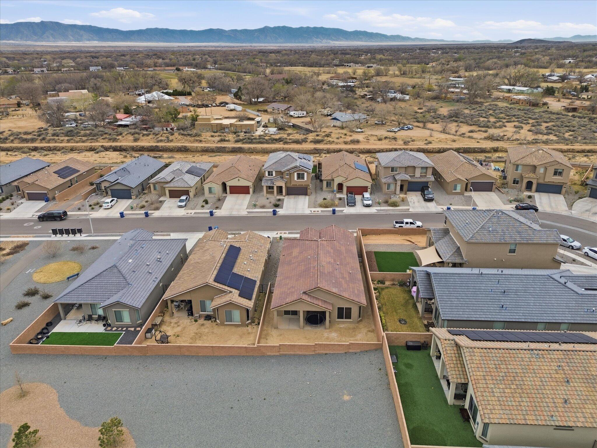 1125 VALLECITO Loop NW