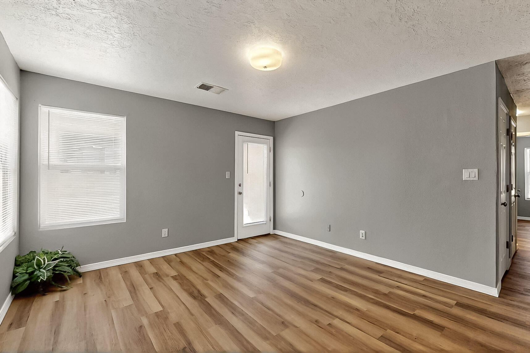 111 18th Street SE