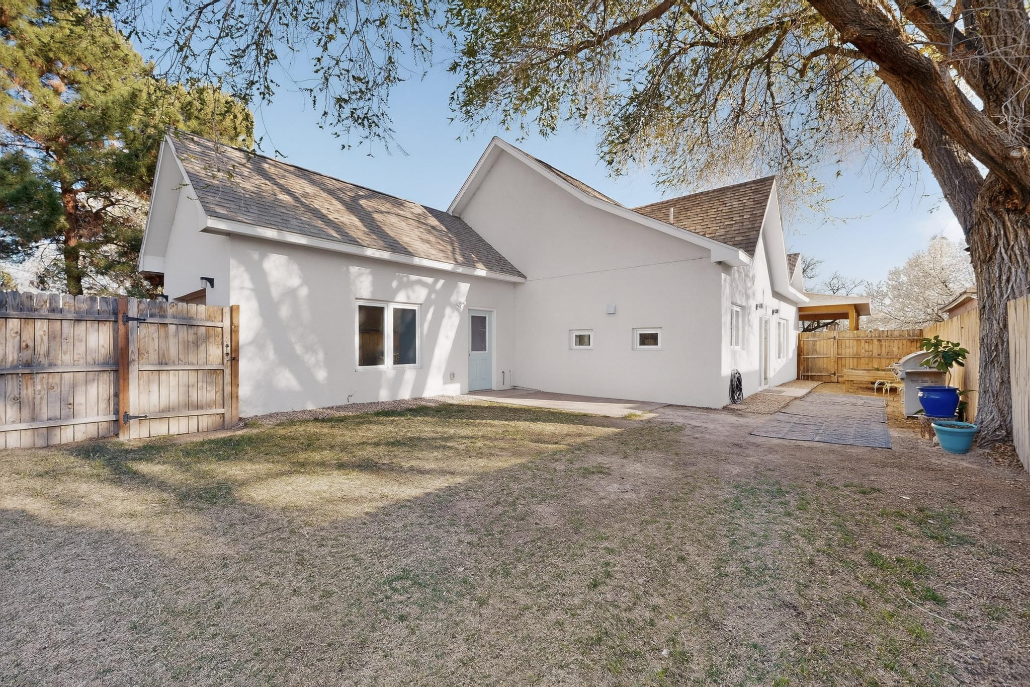 433 Pacific Avenue SW