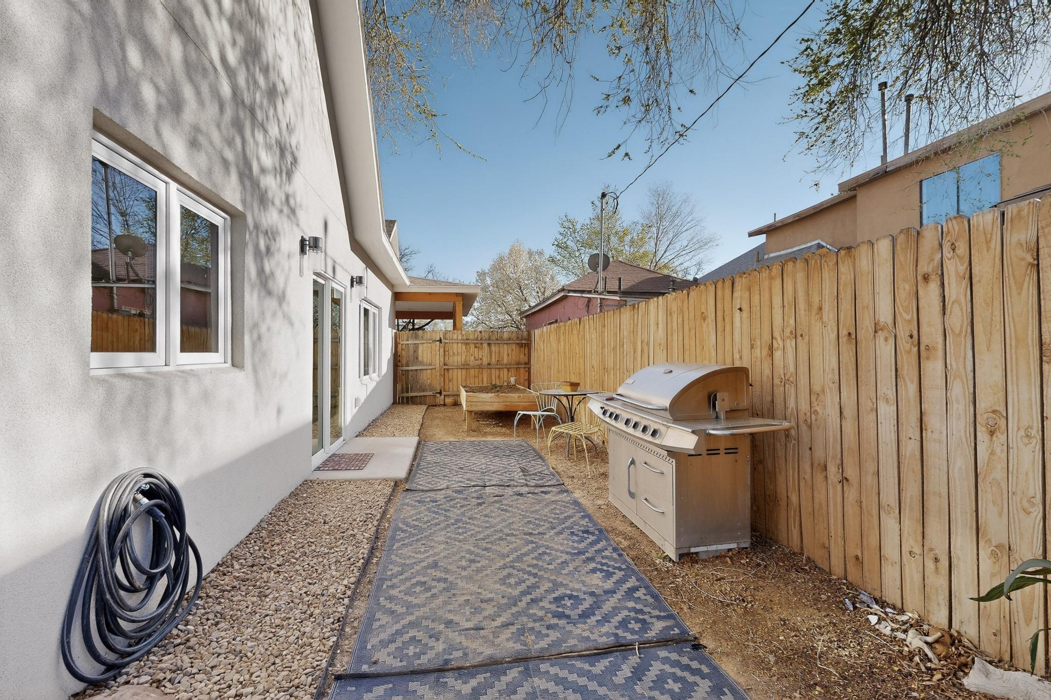 433 Pacific Avenue SW