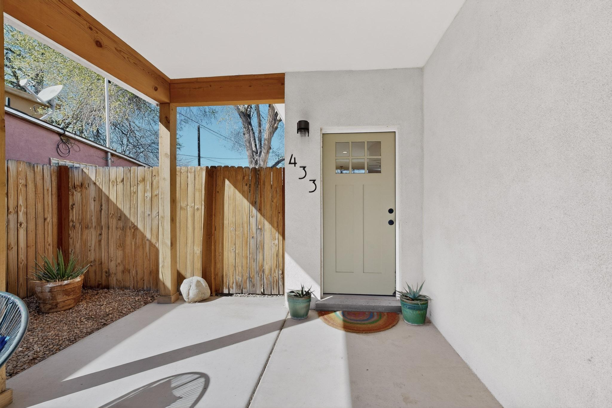 433 Pacific Avenue SW
