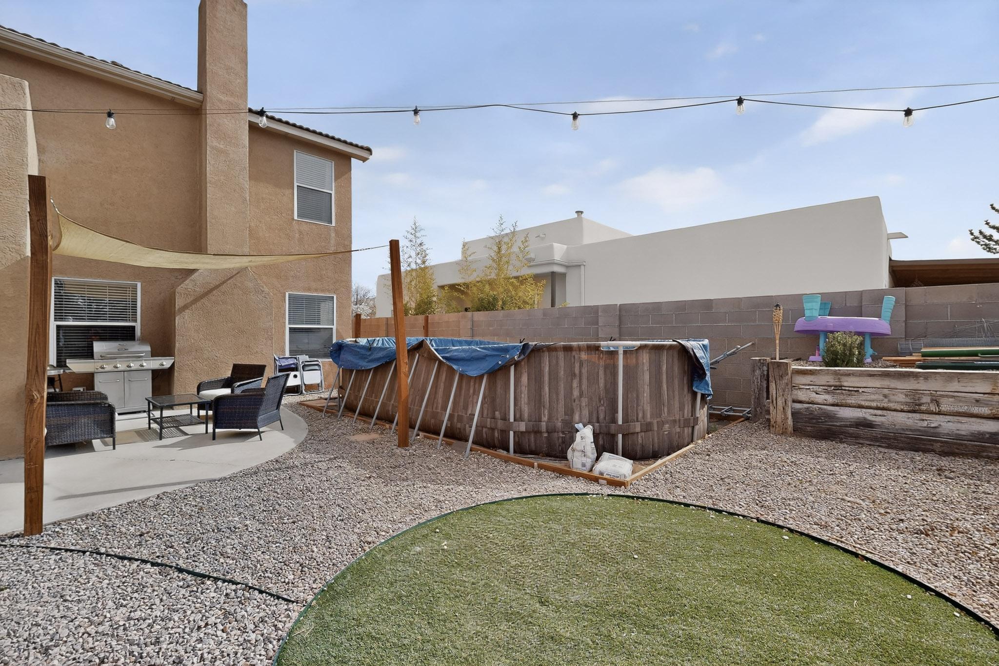 10223 Arroyo Crest Drive NW