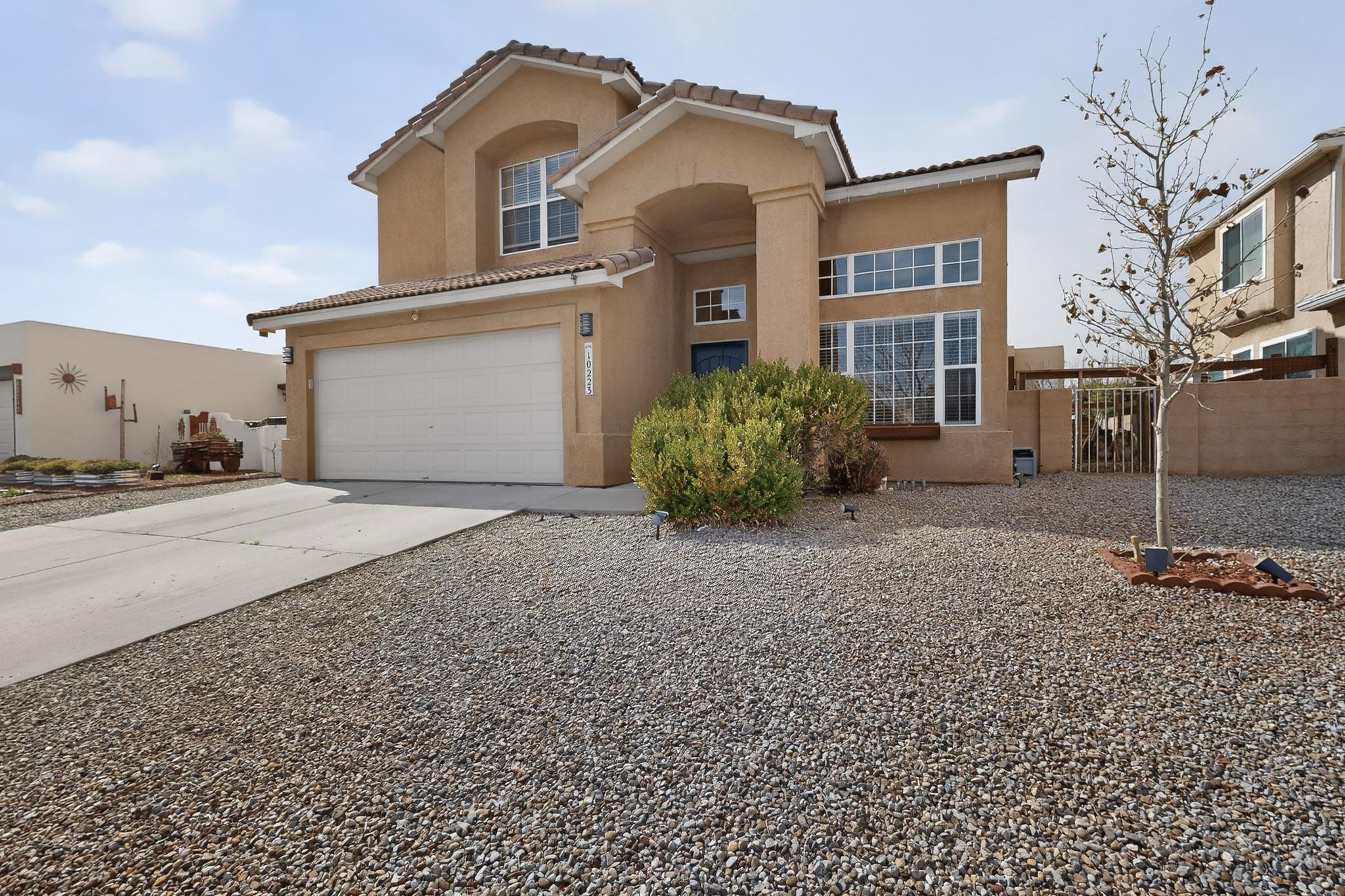 10223 Arroyo Crest Drive NW