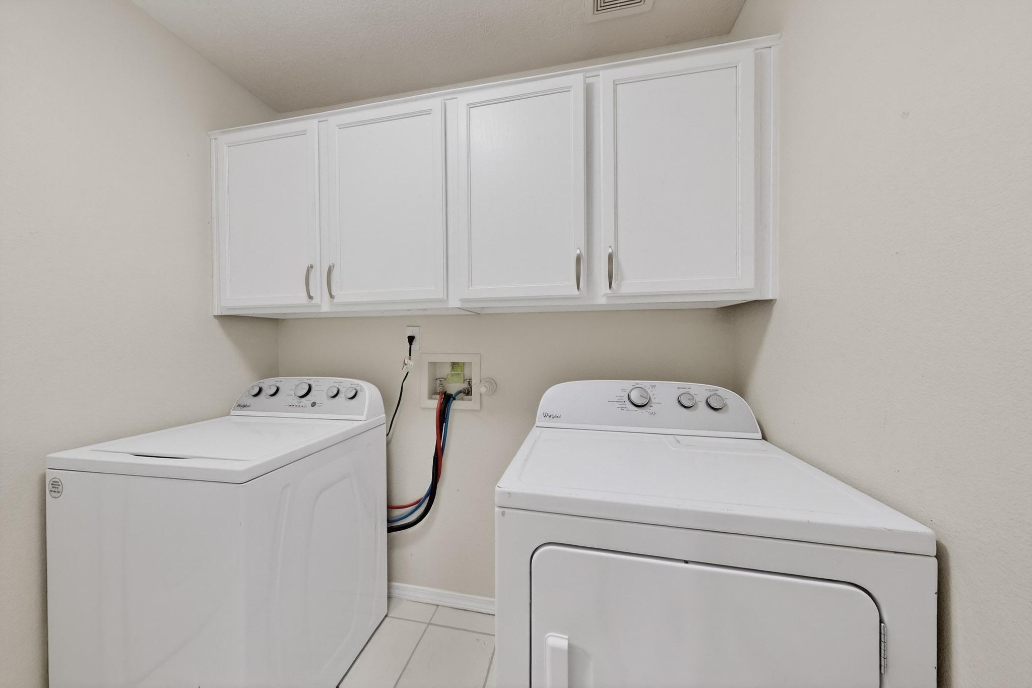 10223 Arroyo Crest Drive NW