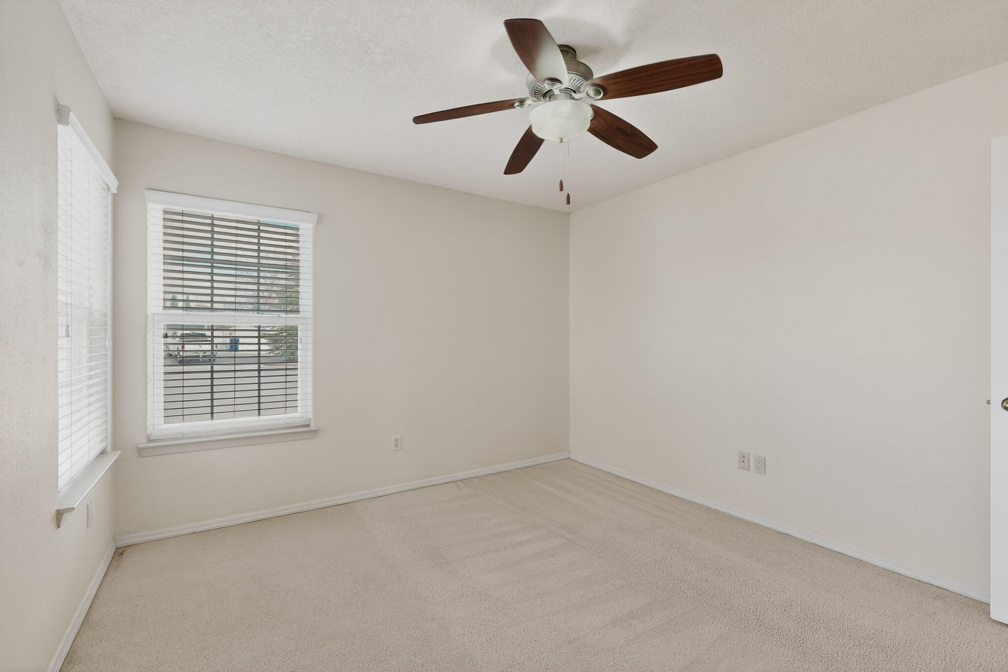 2275 Longhorn Street SW