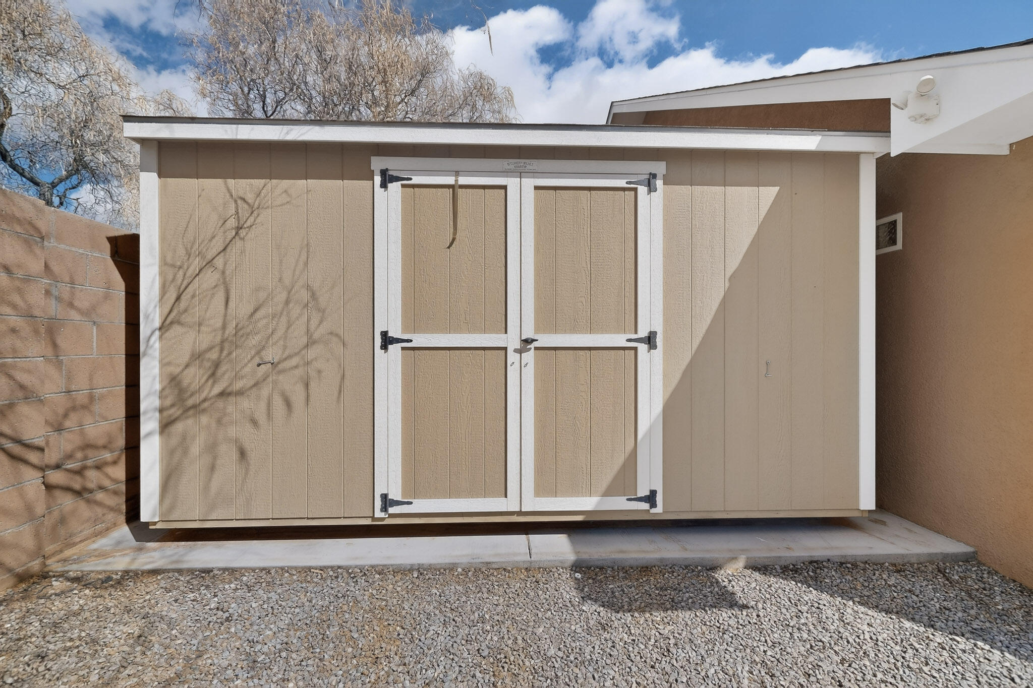 2275 Longhorn Street SW