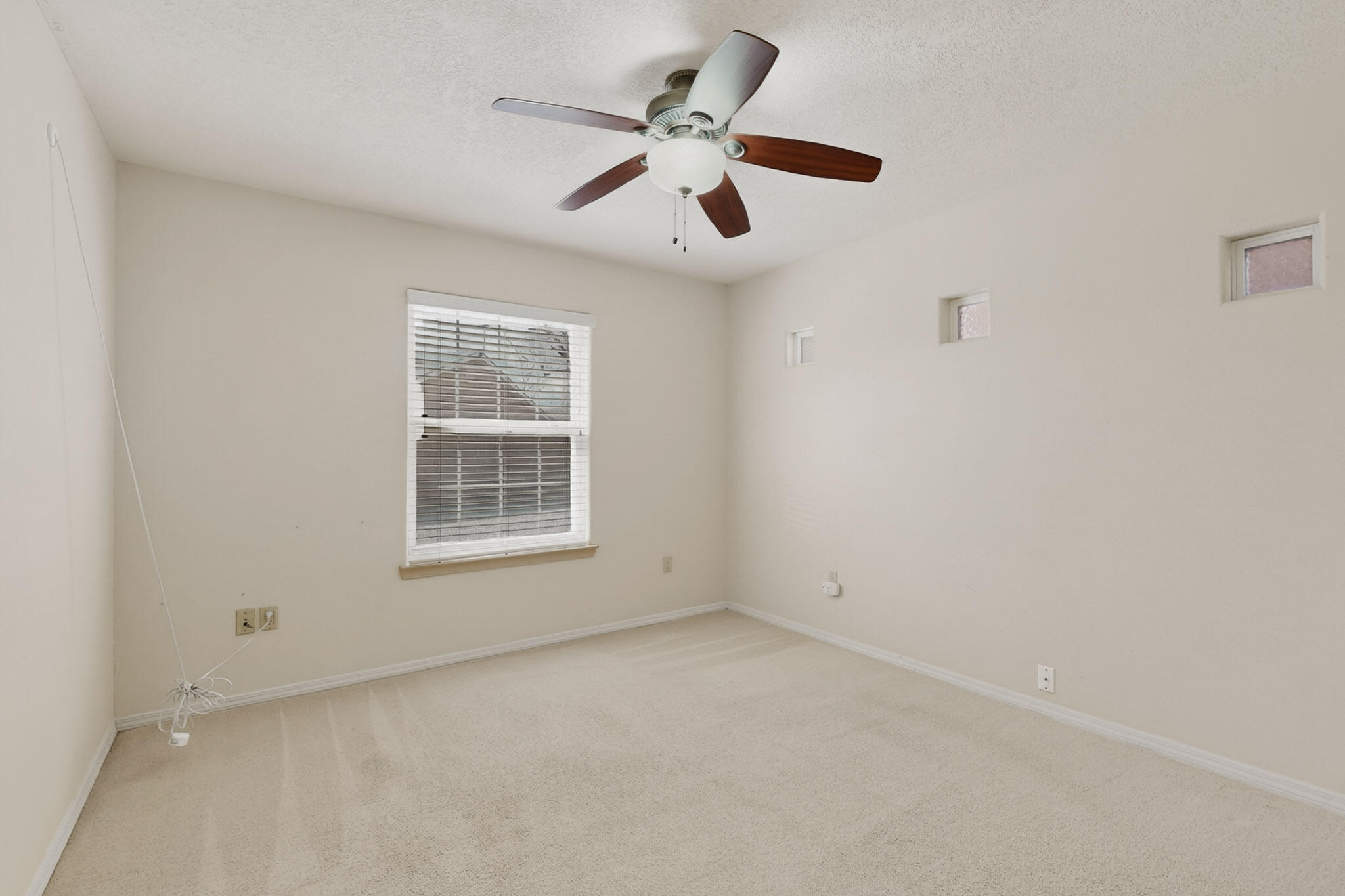 2275 Longhorn Street SW