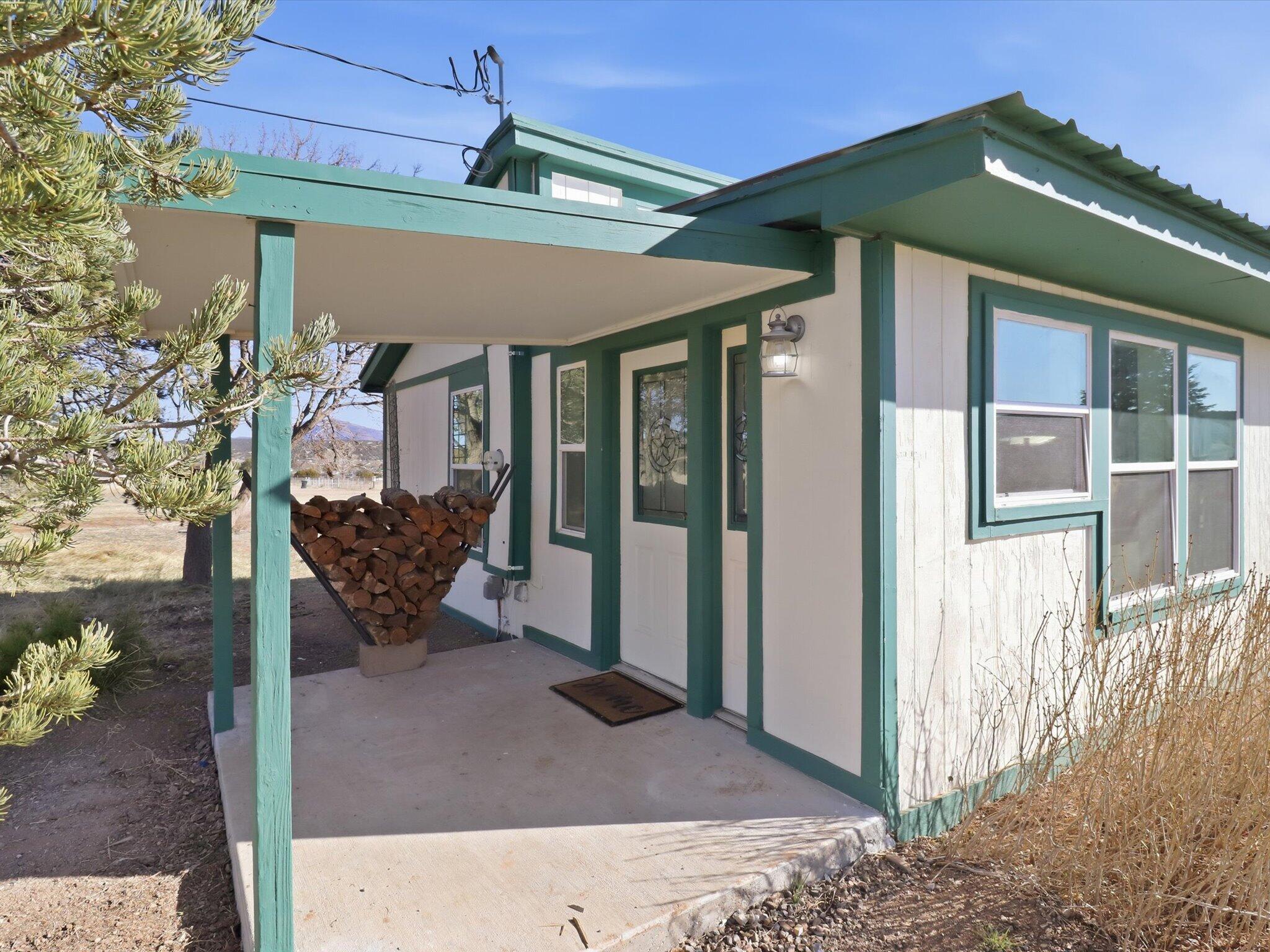 16 Los Chavez Avenue