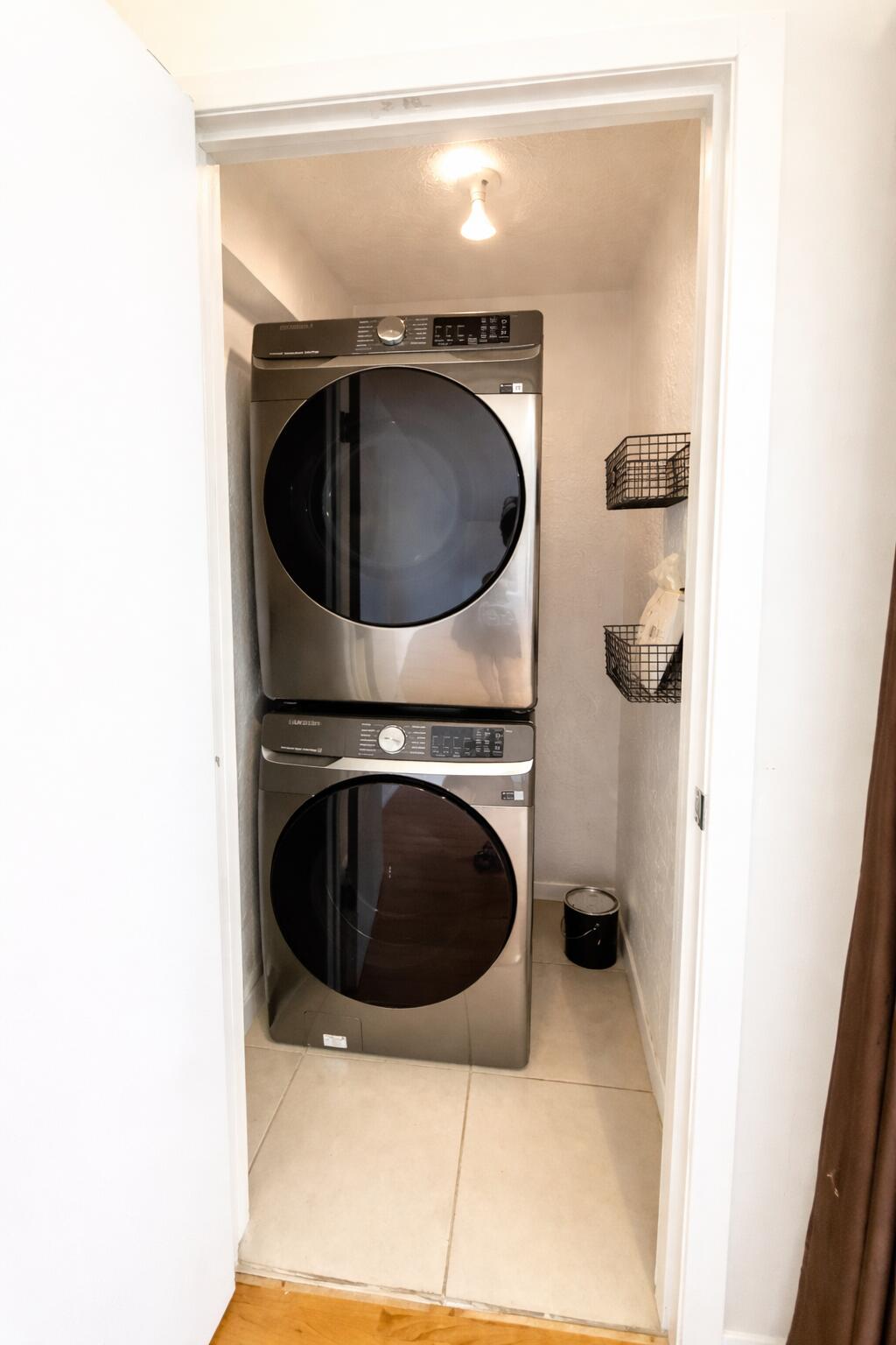 1825 Dartmouth Drive NE APT 205