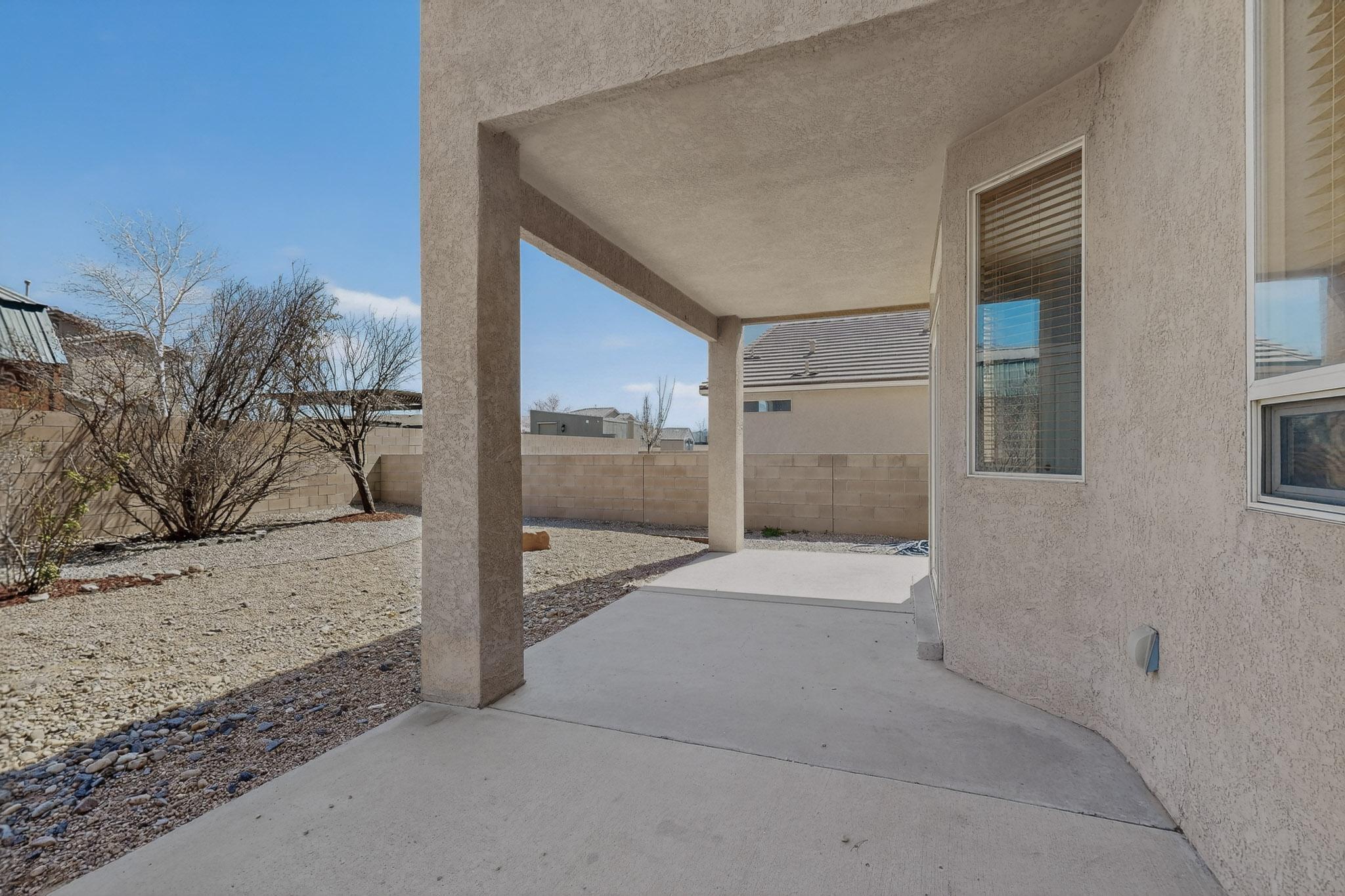 1328 Peppoli Loop SE