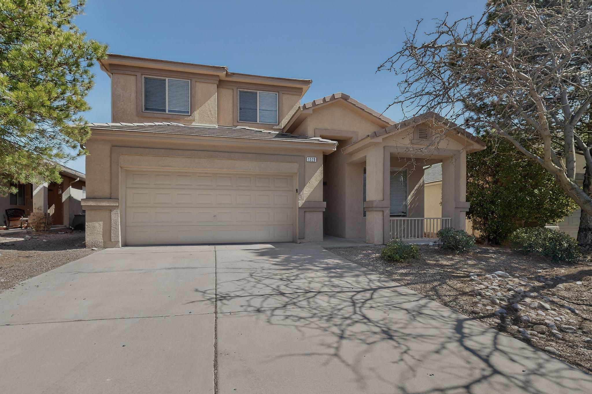 1328 Peppoli Loop SE