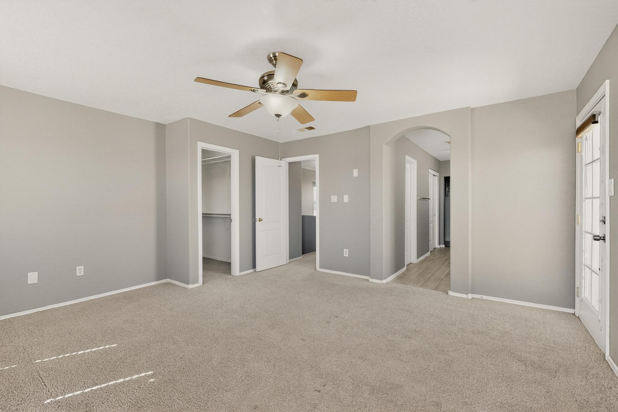 1328 Peppoli Loop SE