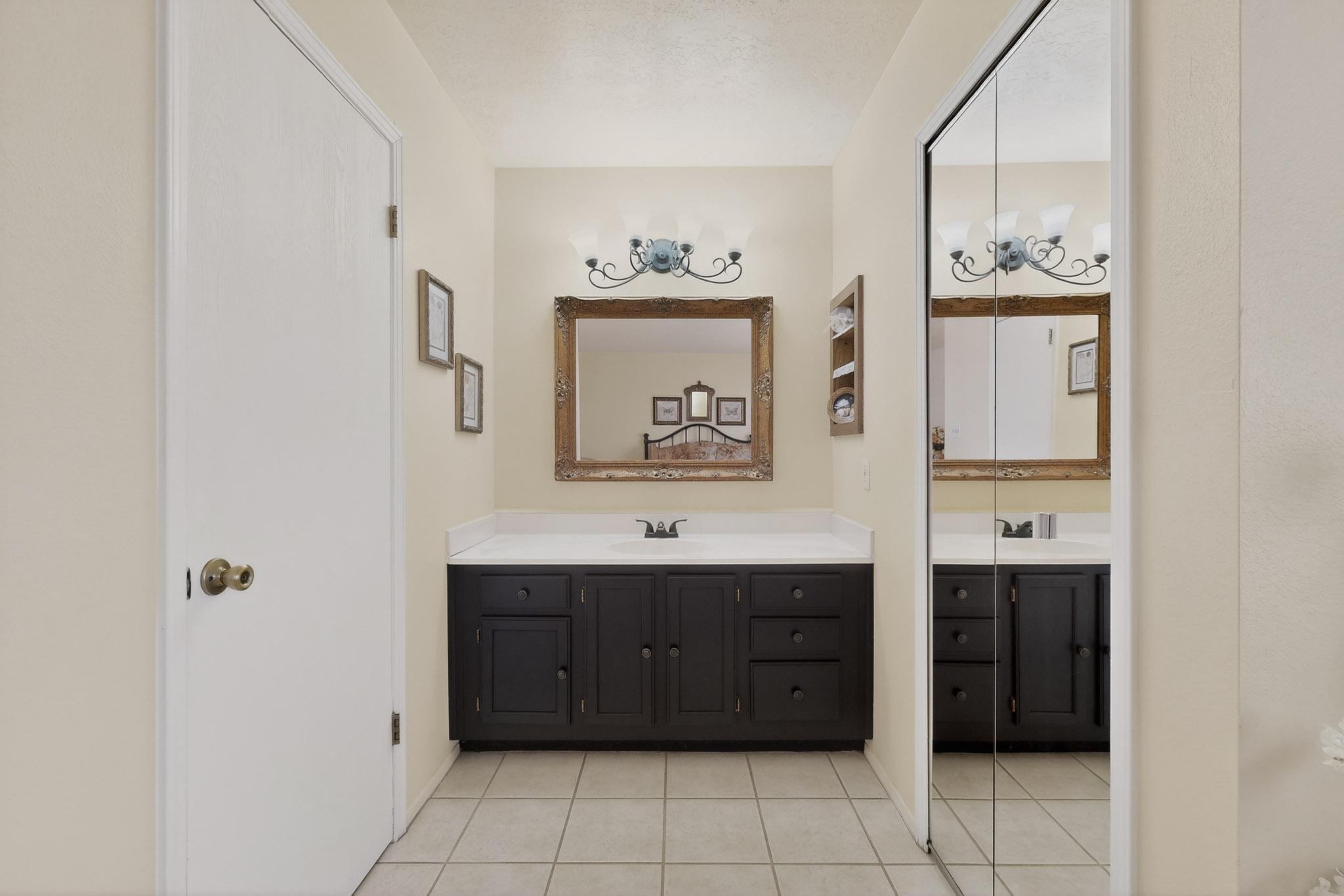 840 Stagecoach Road SE