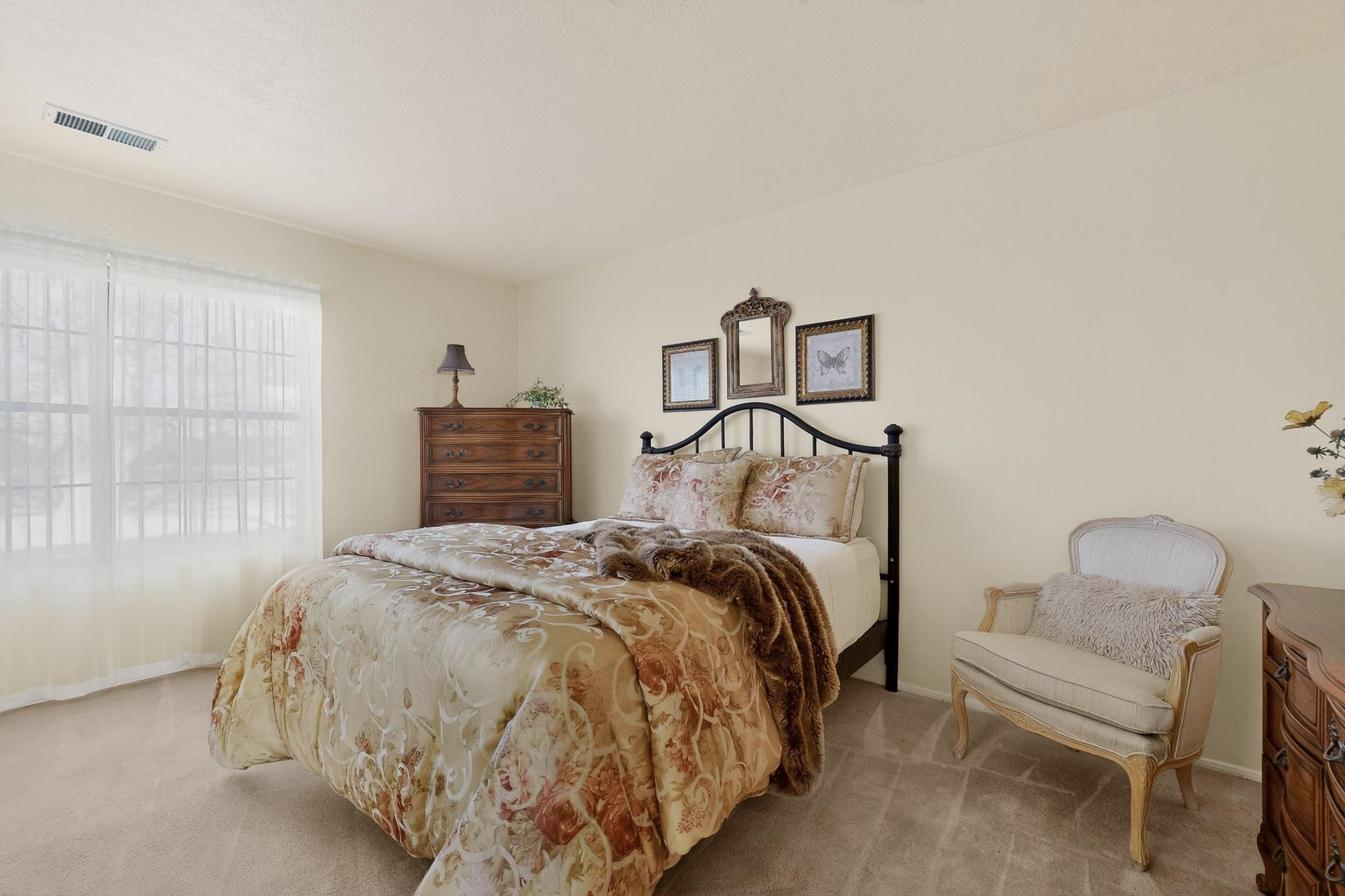 840 Stagecoach Road SE