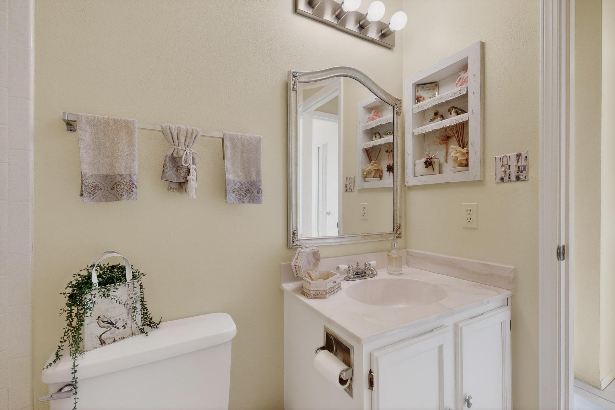 840 Stagecoach Road SE