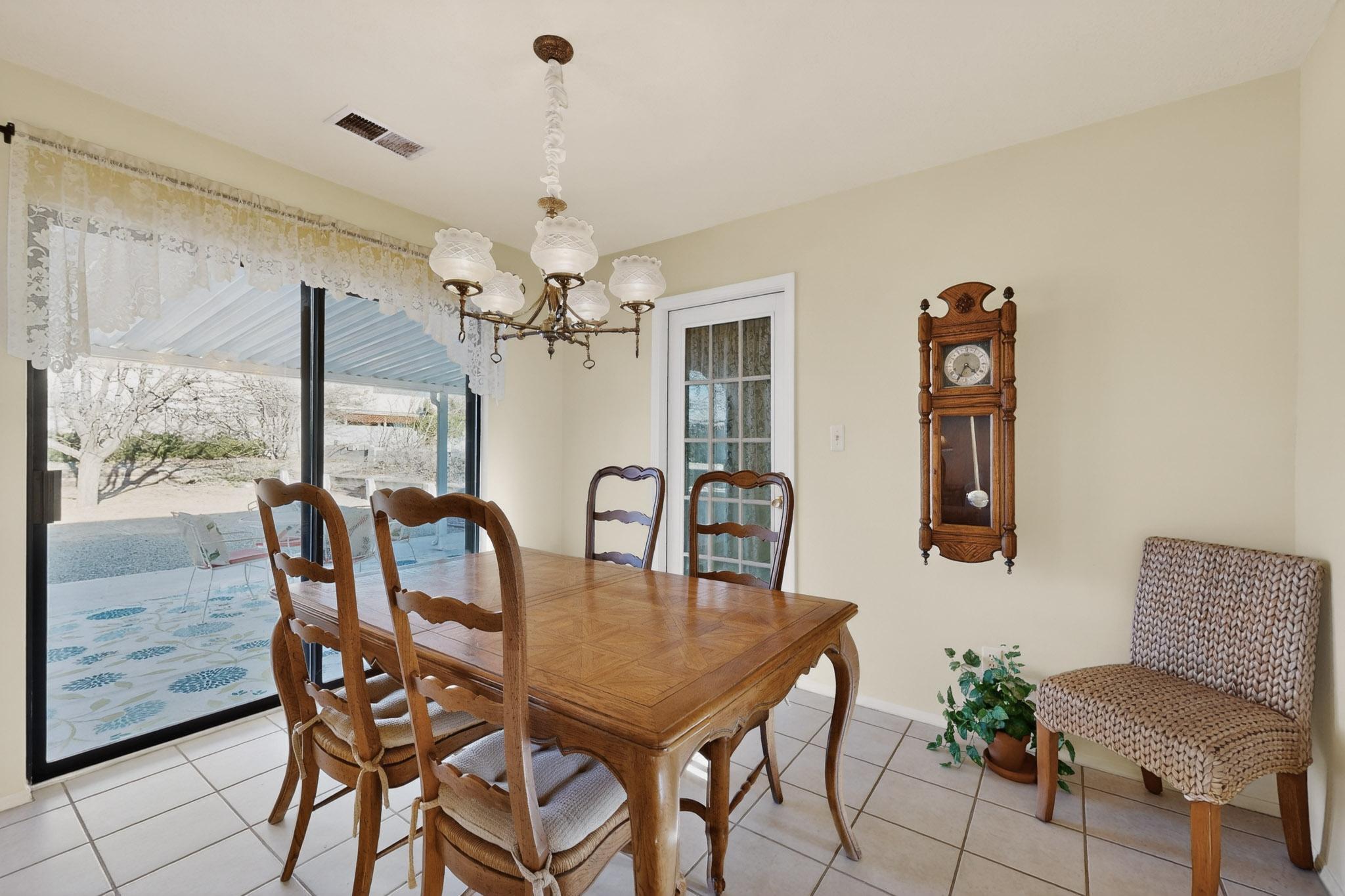 840 Stagecoach Road SE