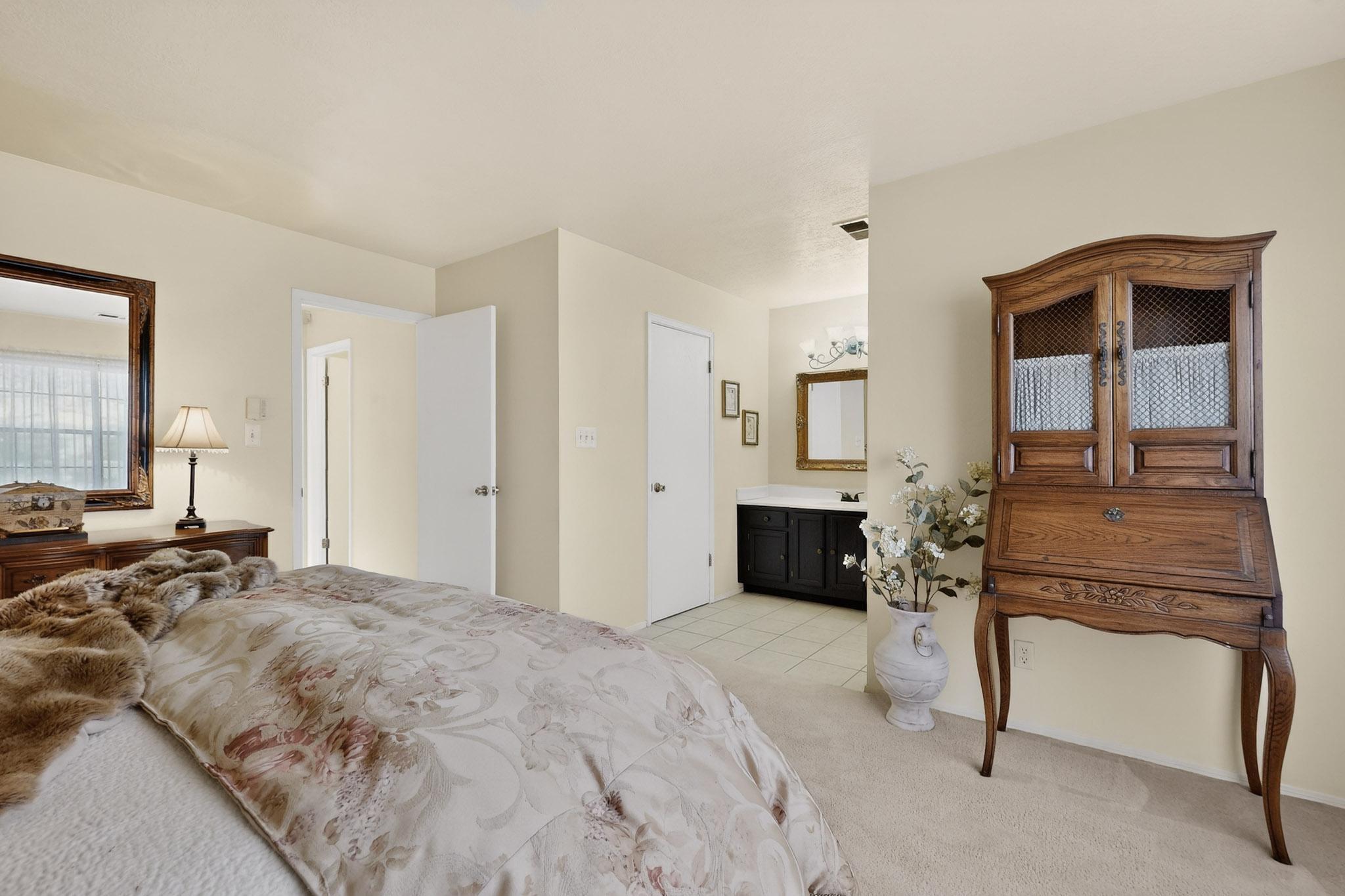 840 Stagecoach Road SE