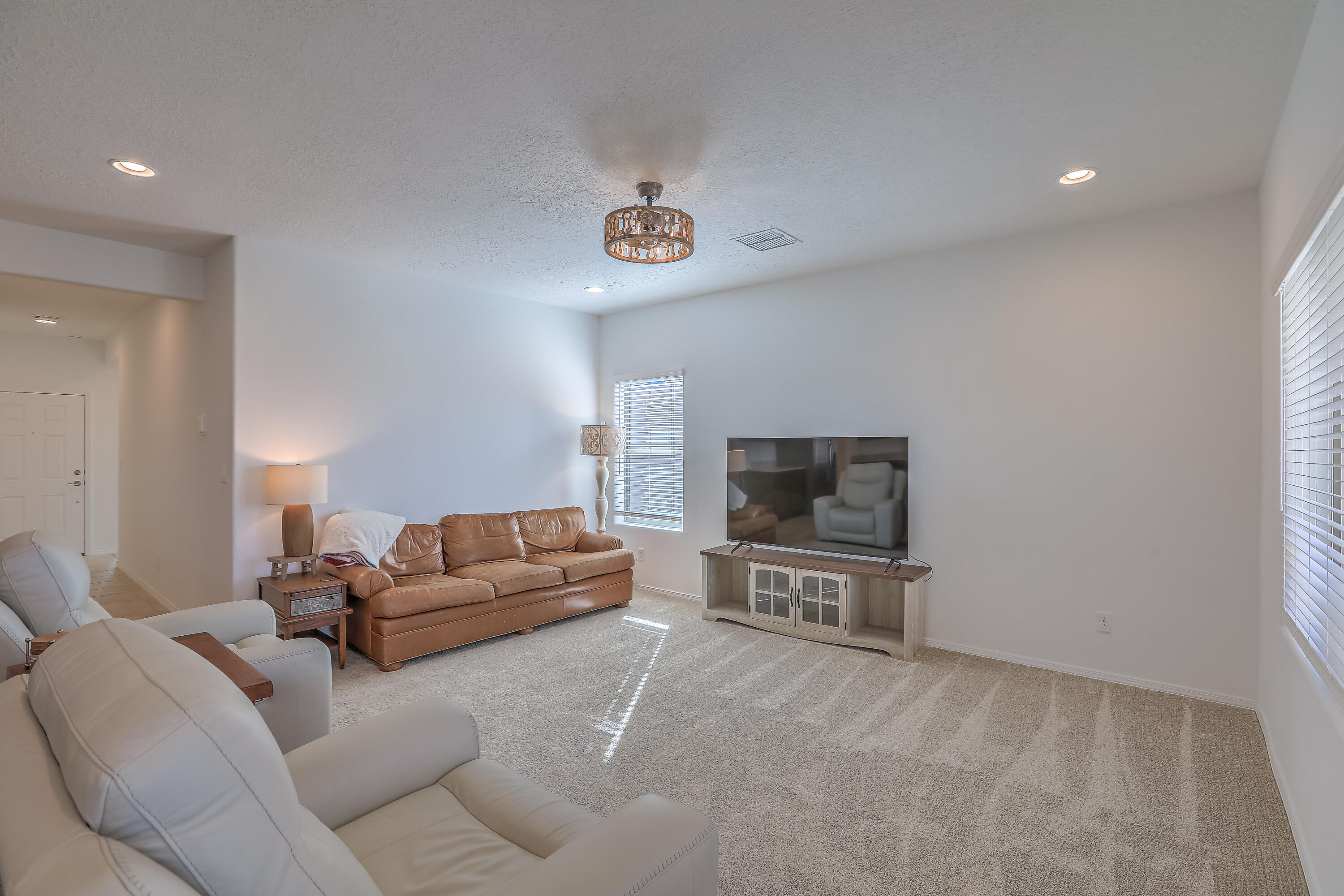 233 Spectrum Avenue SW