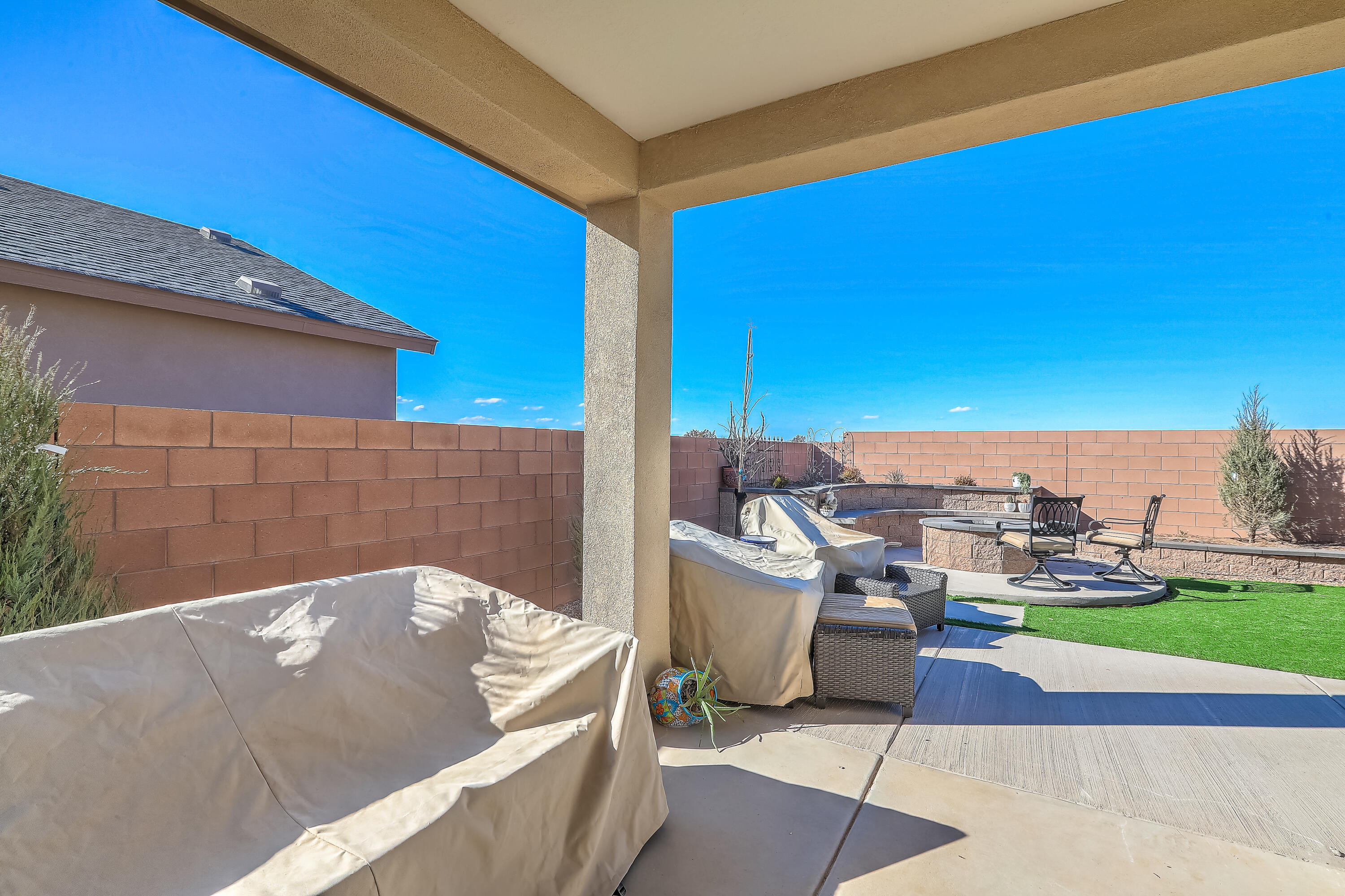 233 Spectrum Avenue SW