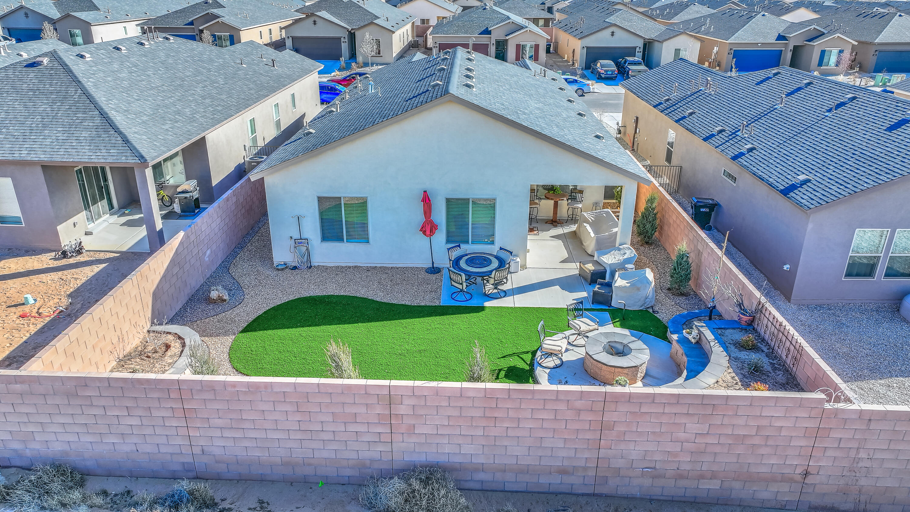 233 Spectrum Avenue SW