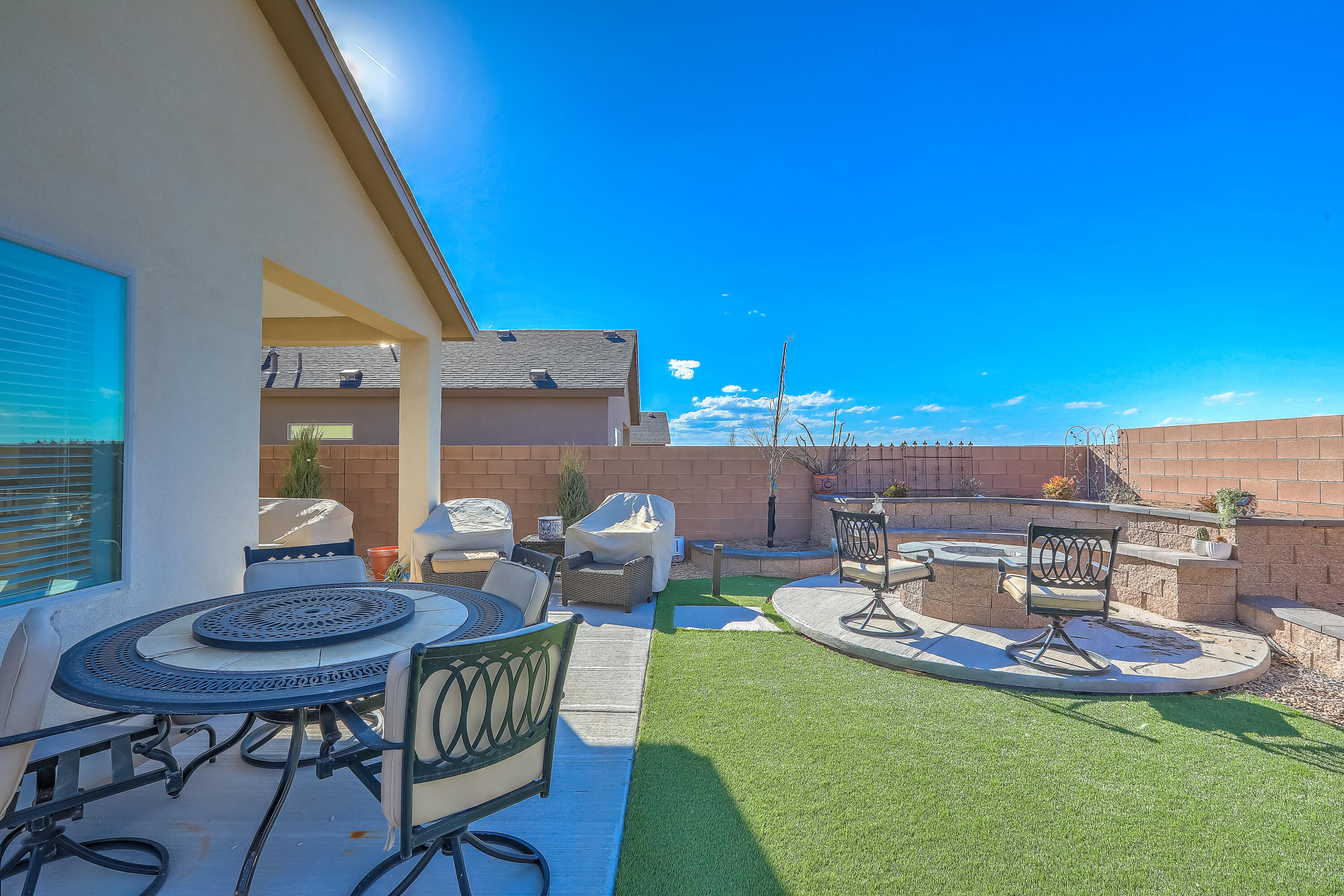 233 Spectrum Avenue SW