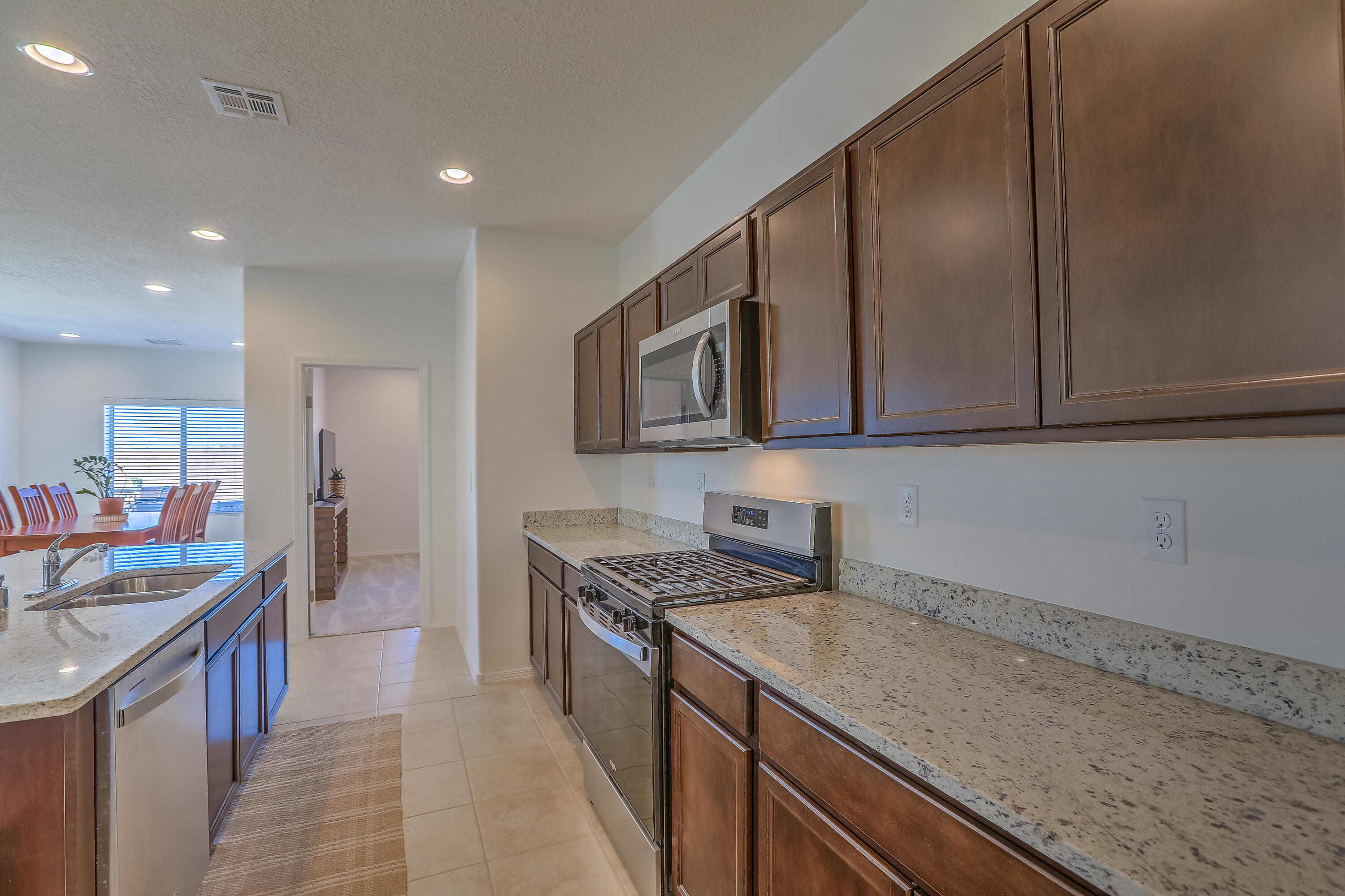 233 Spectrum Avenue SW