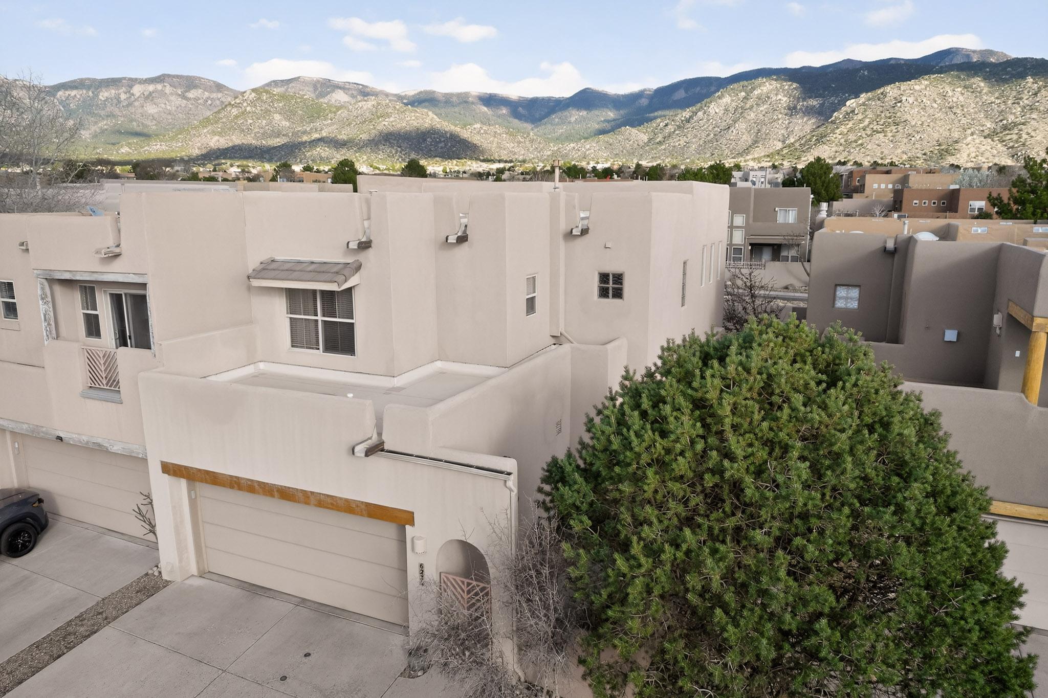6232 Silverlace Trail NE