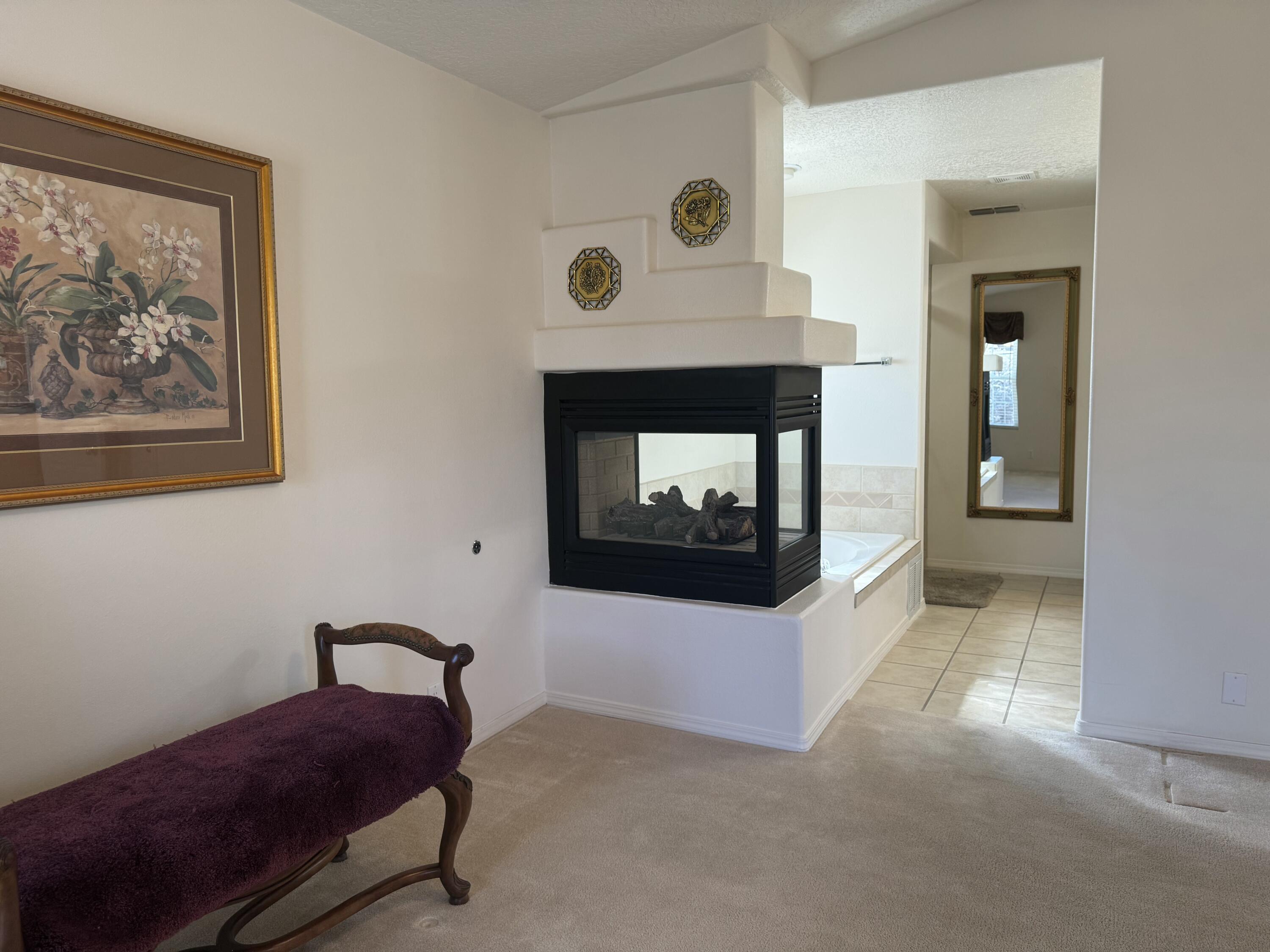 10300 Docena Place NW