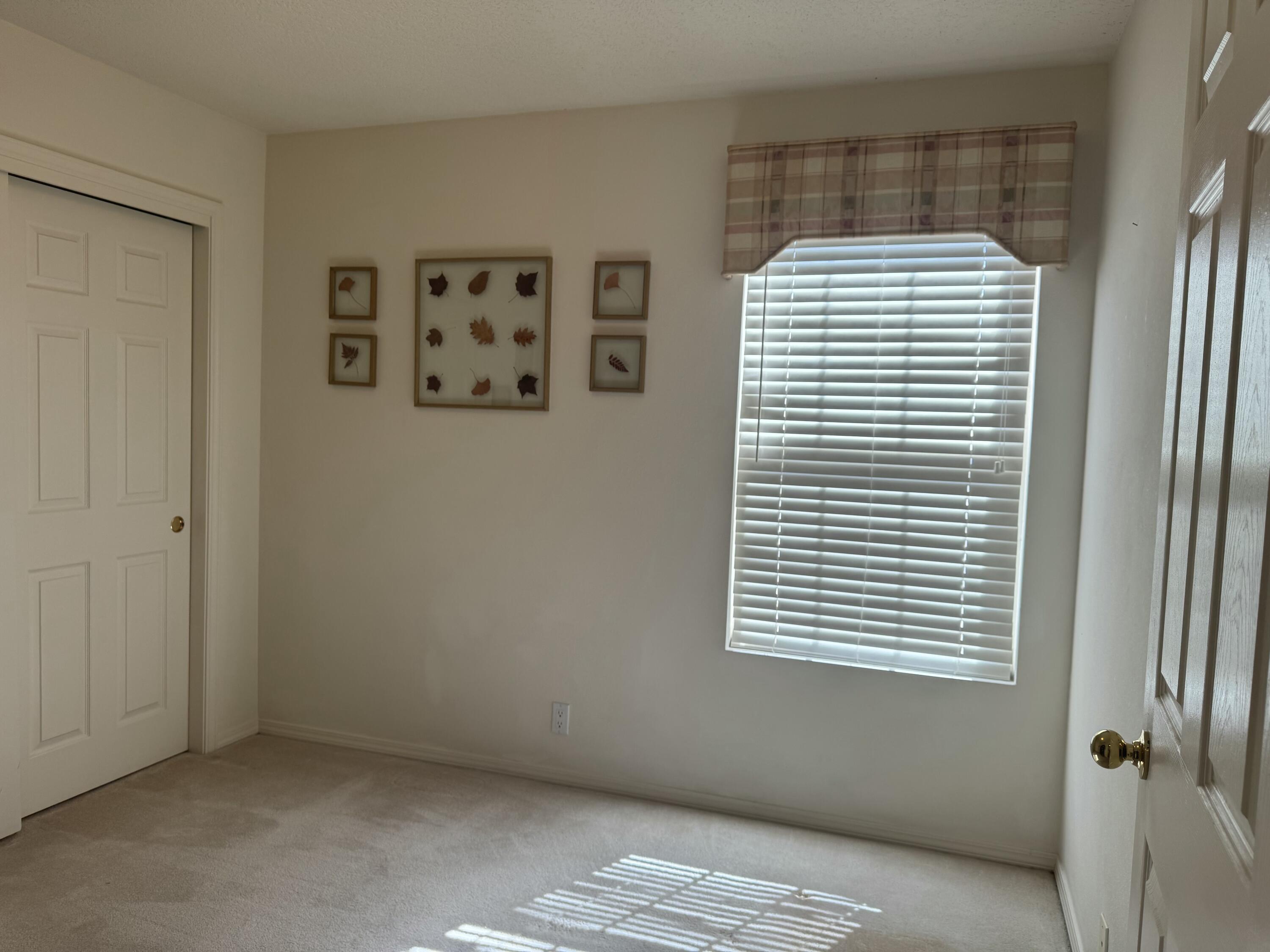 10300 Docena Place NW