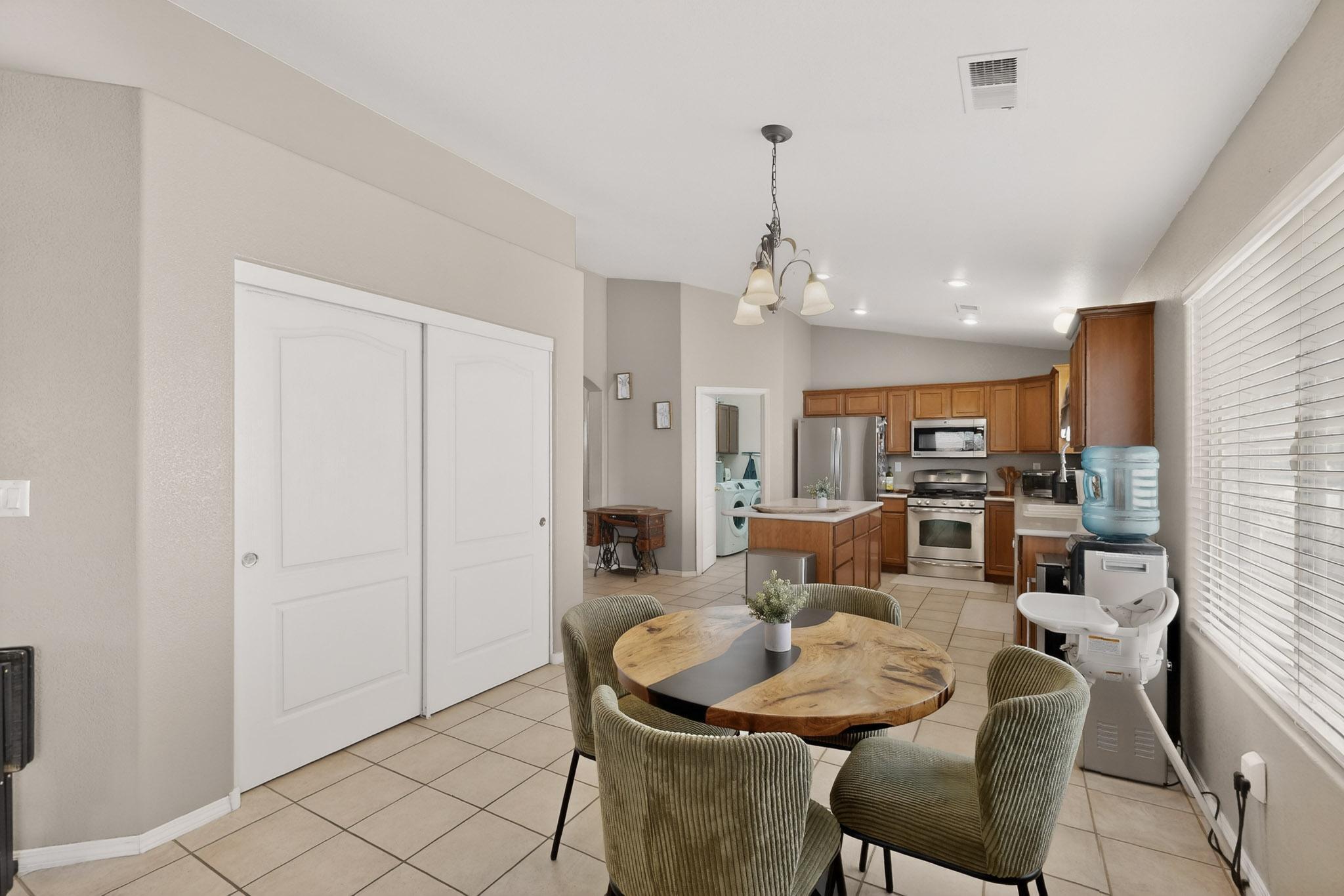 10434 Cantacielo Drive NW