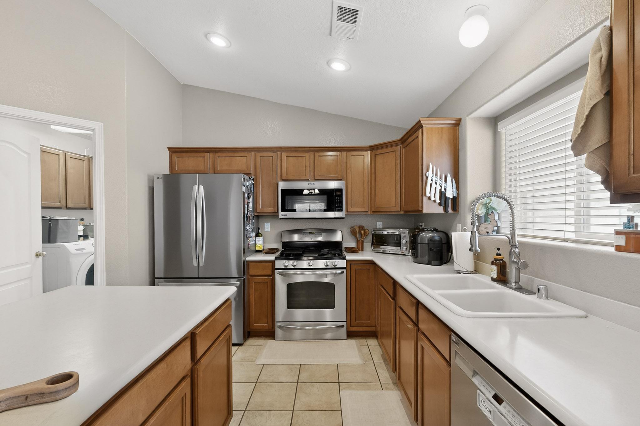 10434 Cantacielo Drive NW