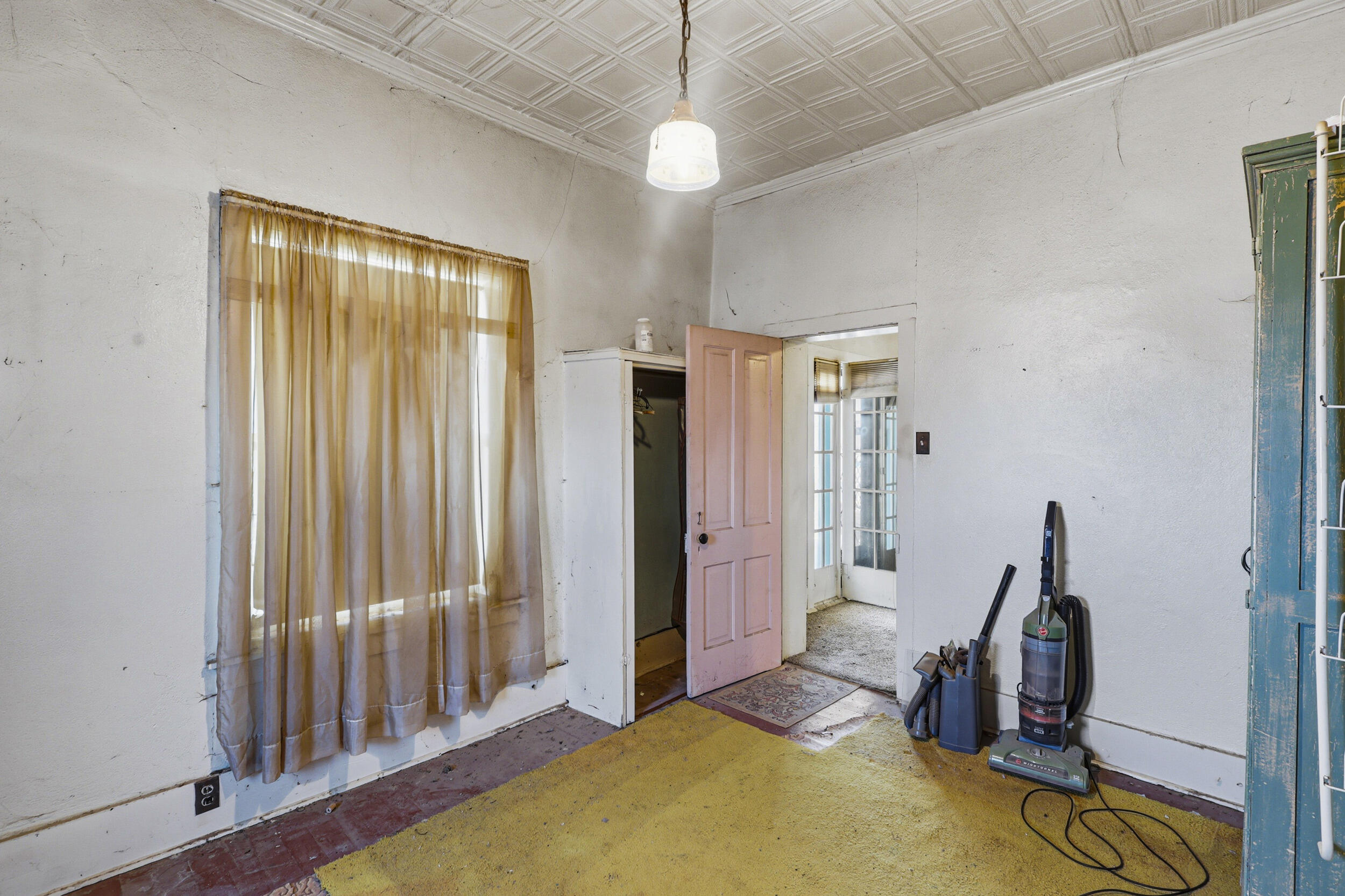 303 Eaton Avenue