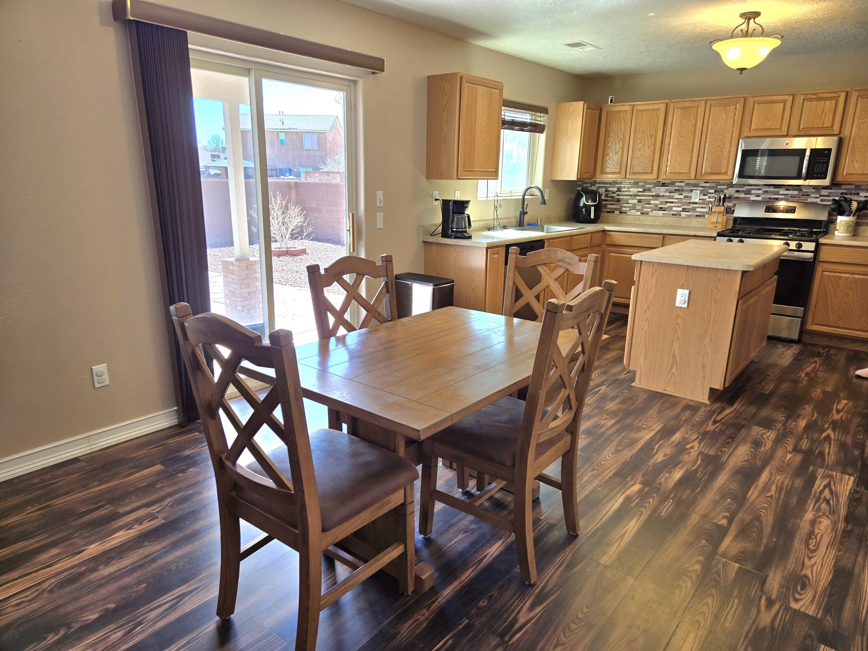 1622 Costilla Road NE