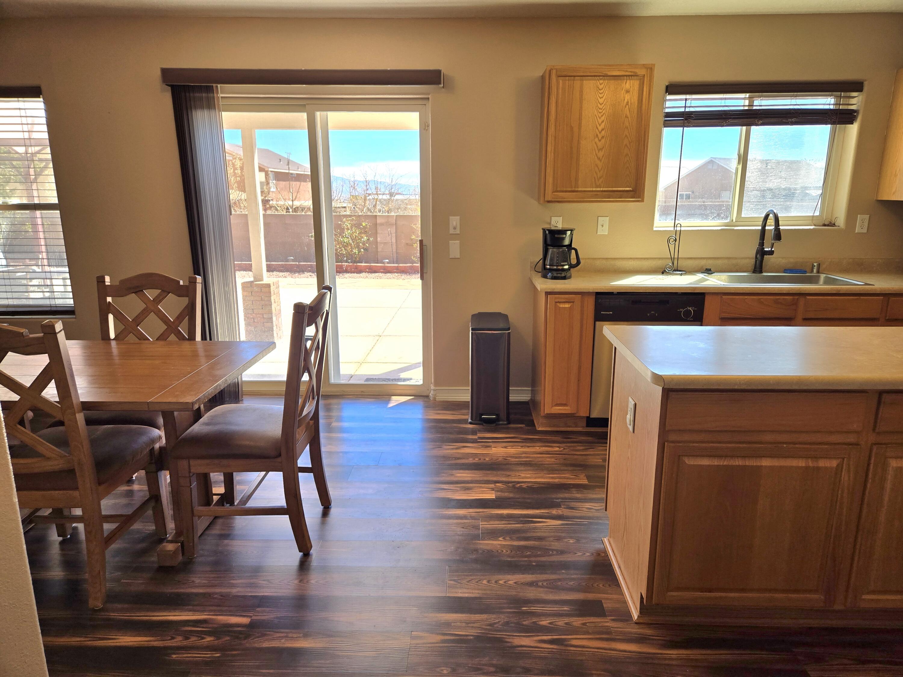 1622 Costilla Road NE