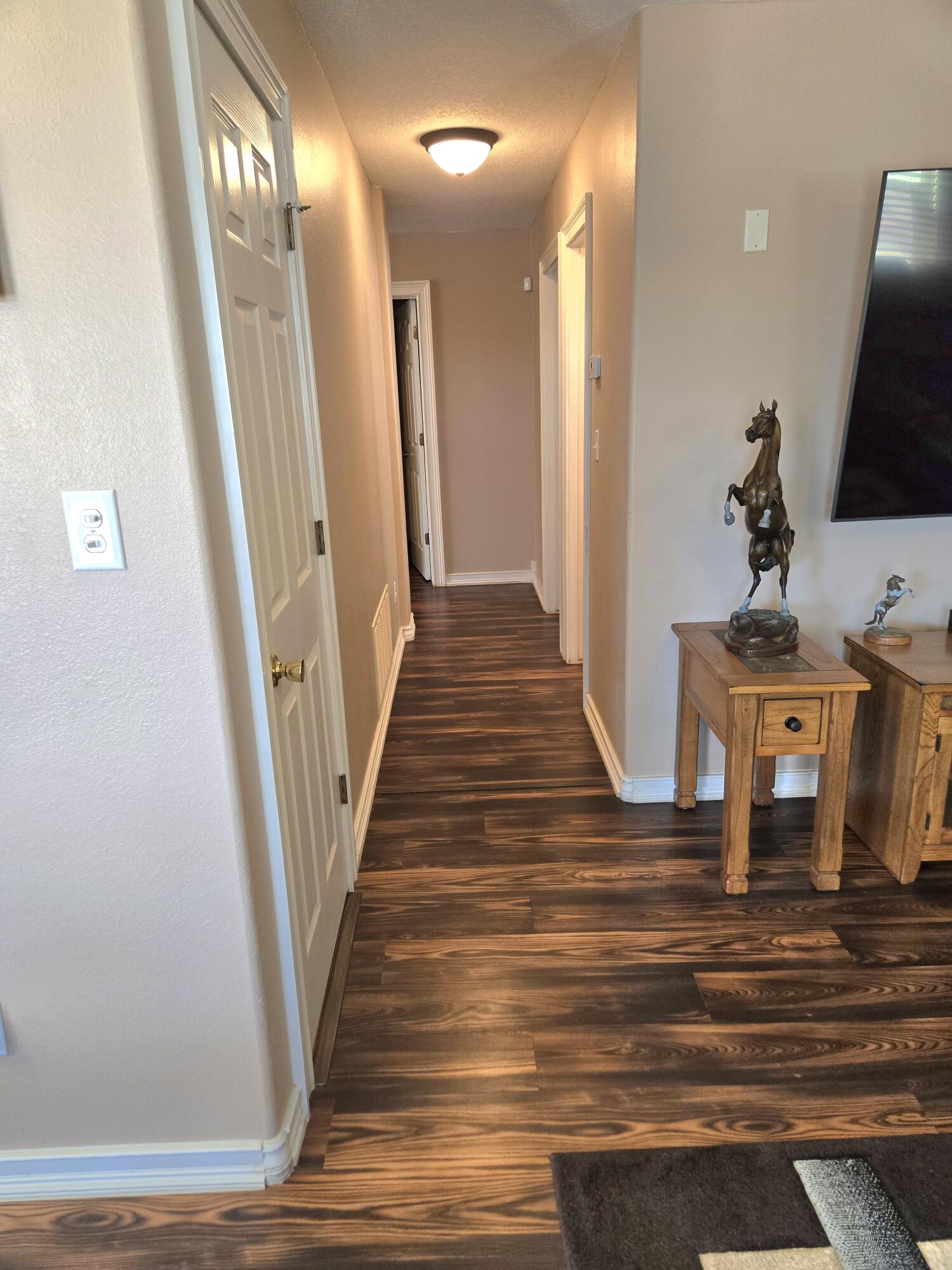 1622 Costilla Road NE