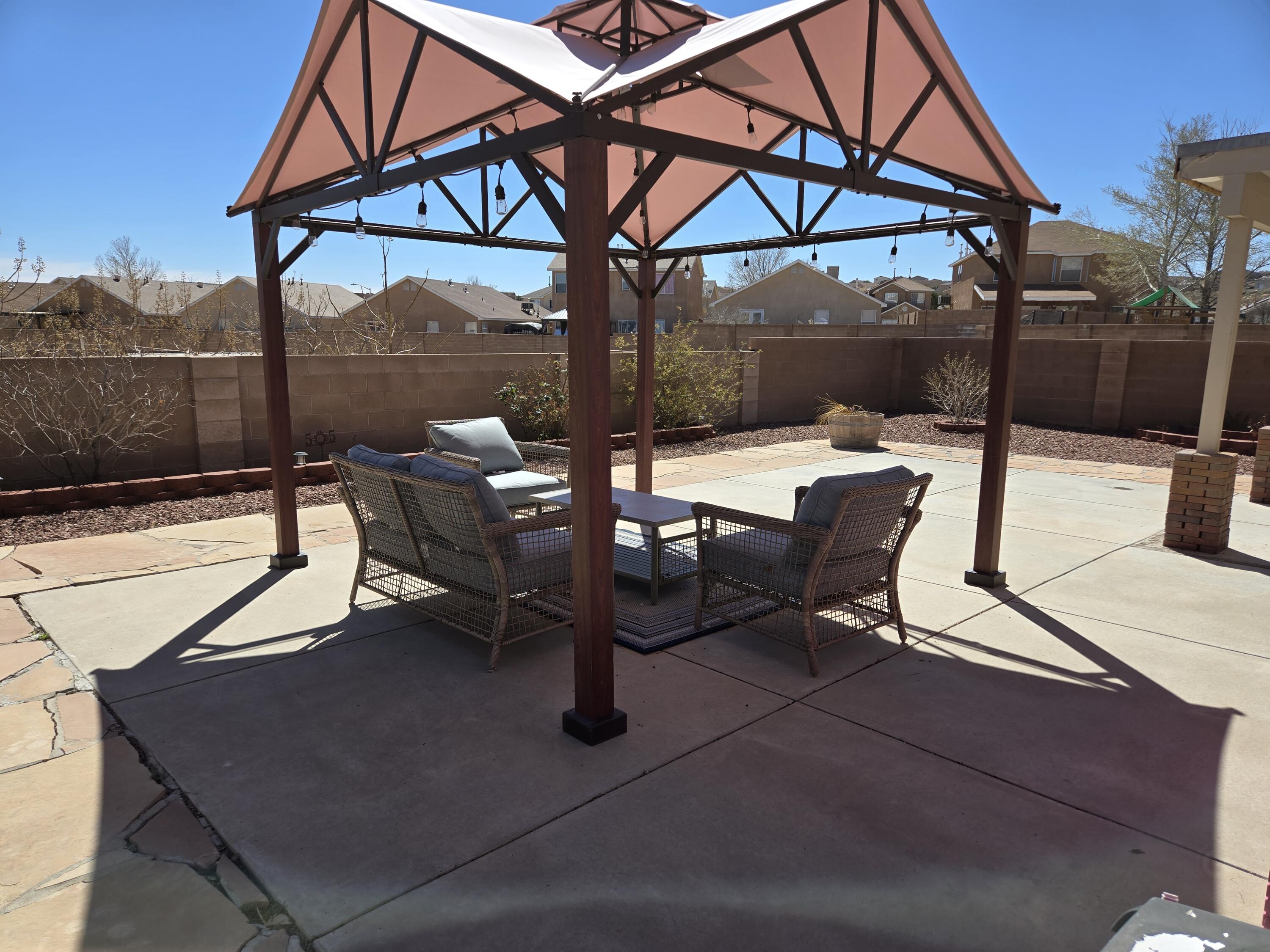 1622 Costilla Road NE