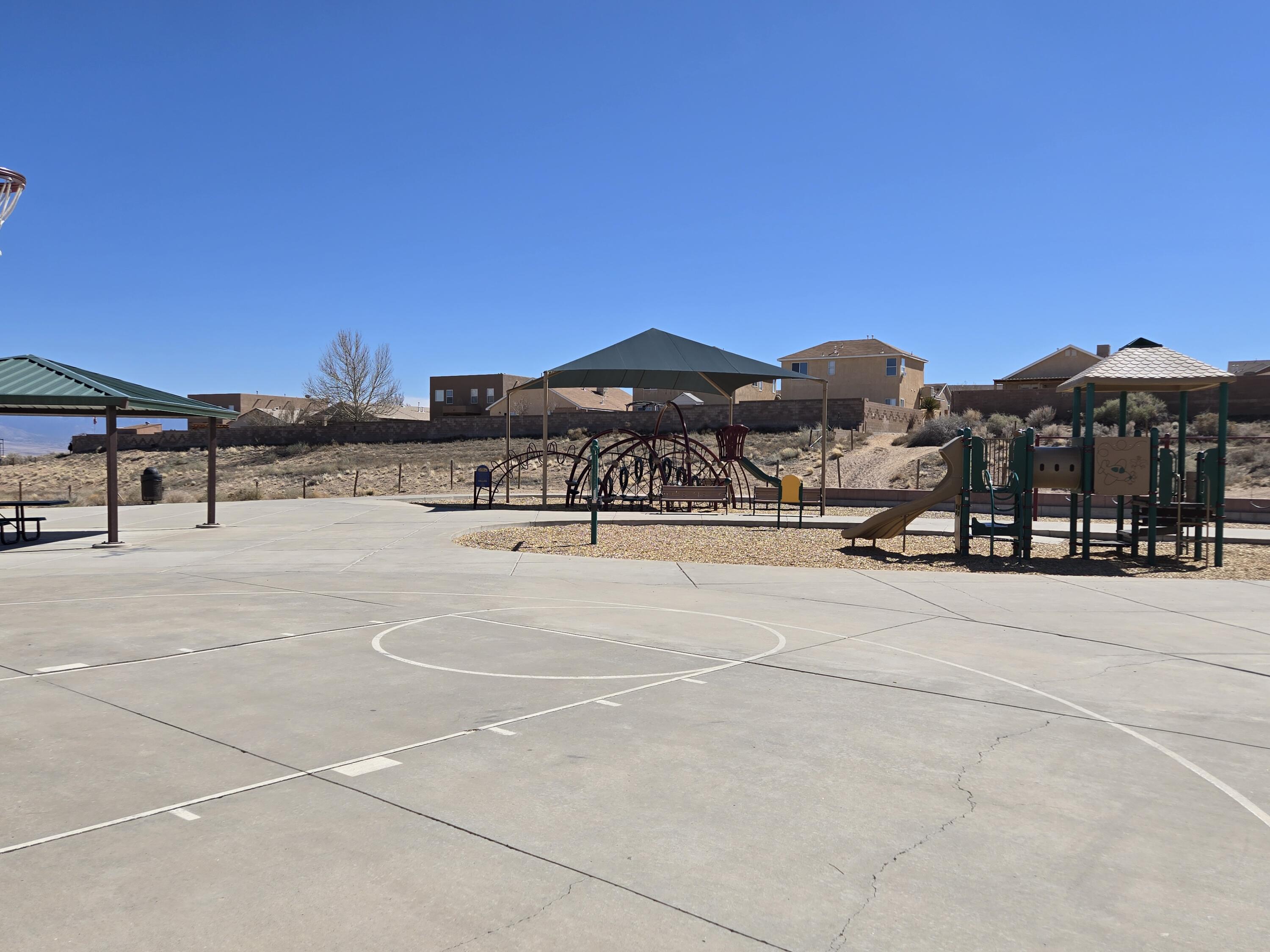 1622 Costilla Road NE