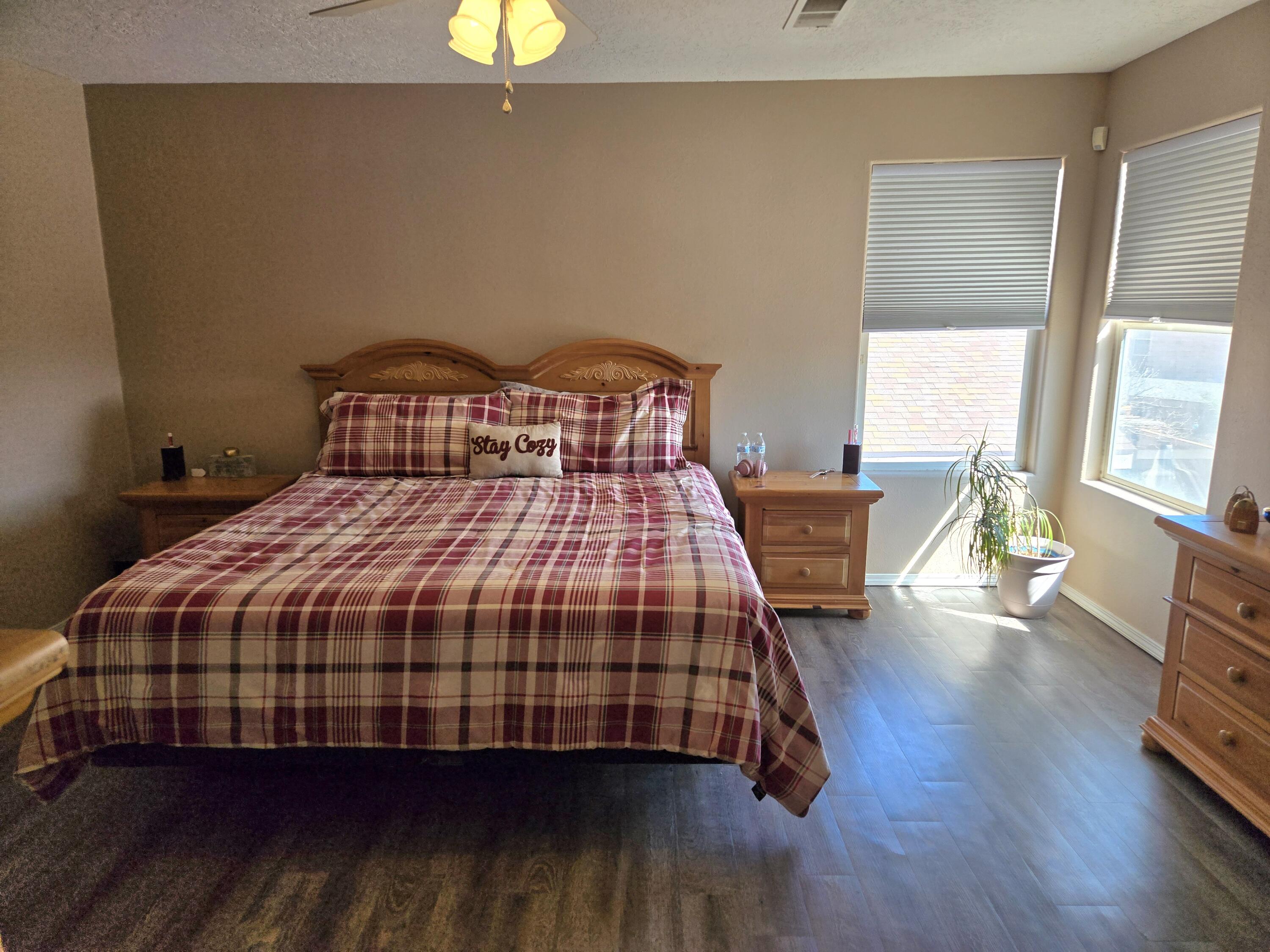 1622 Costilla Road NE